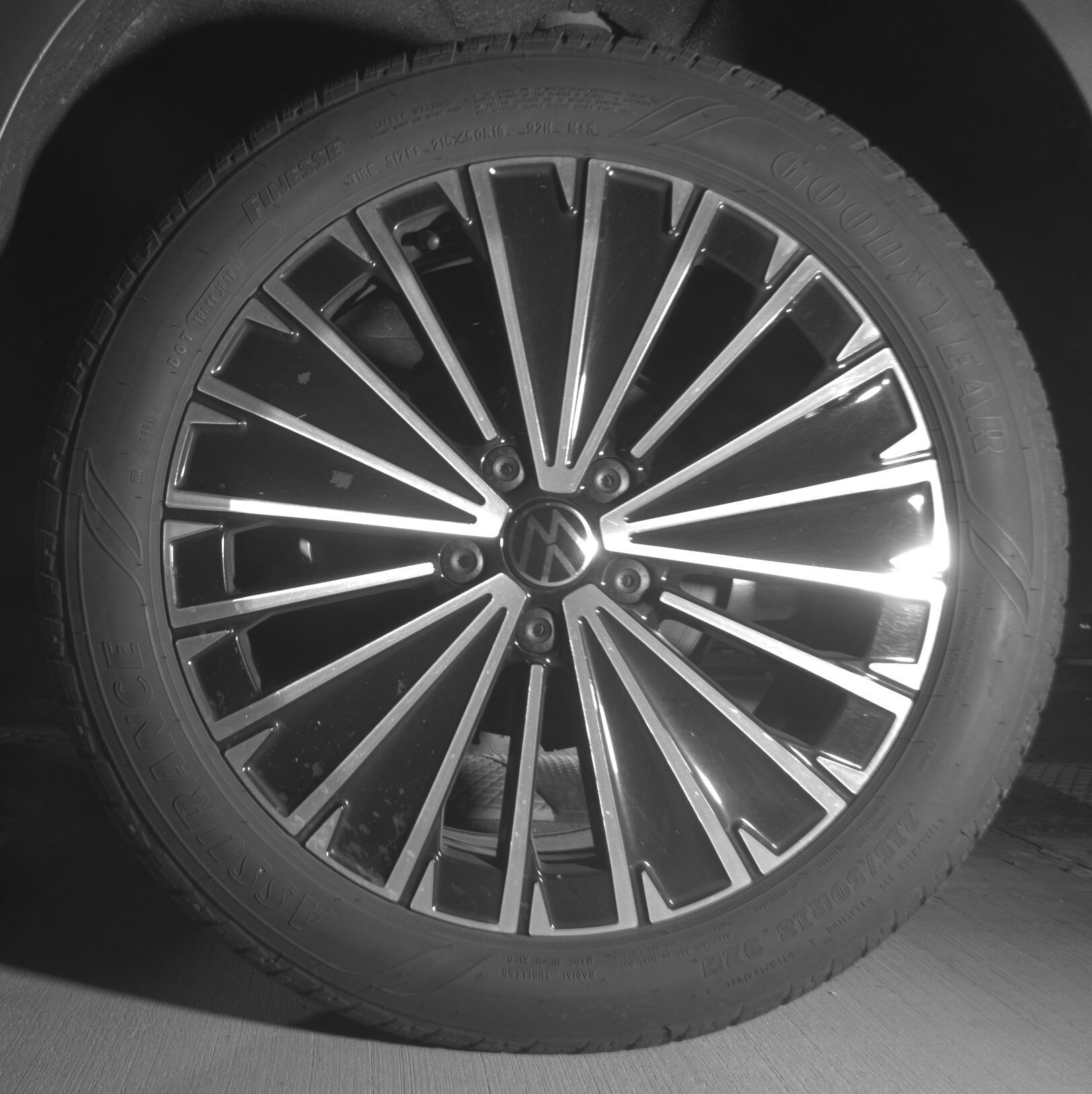 Thumbnail: 2025 Volkswagen Taos - 11