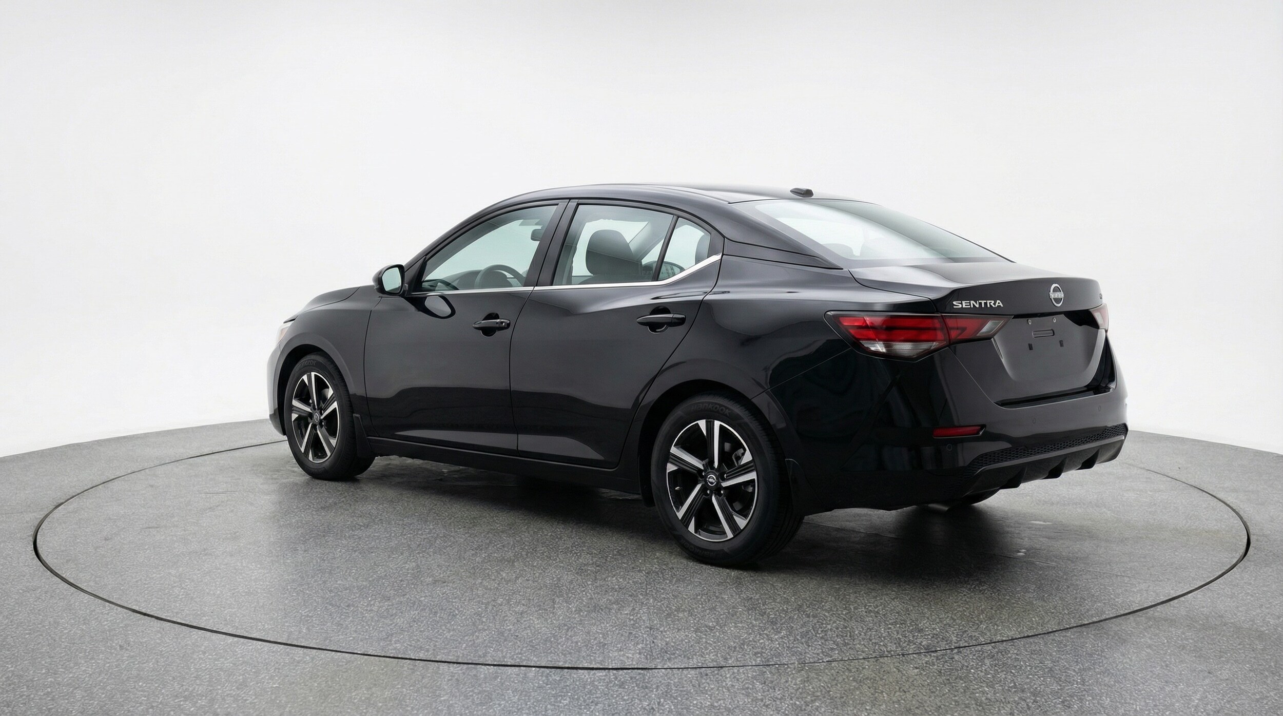 Thumbnail: 2025 Nissan Sentra - 5