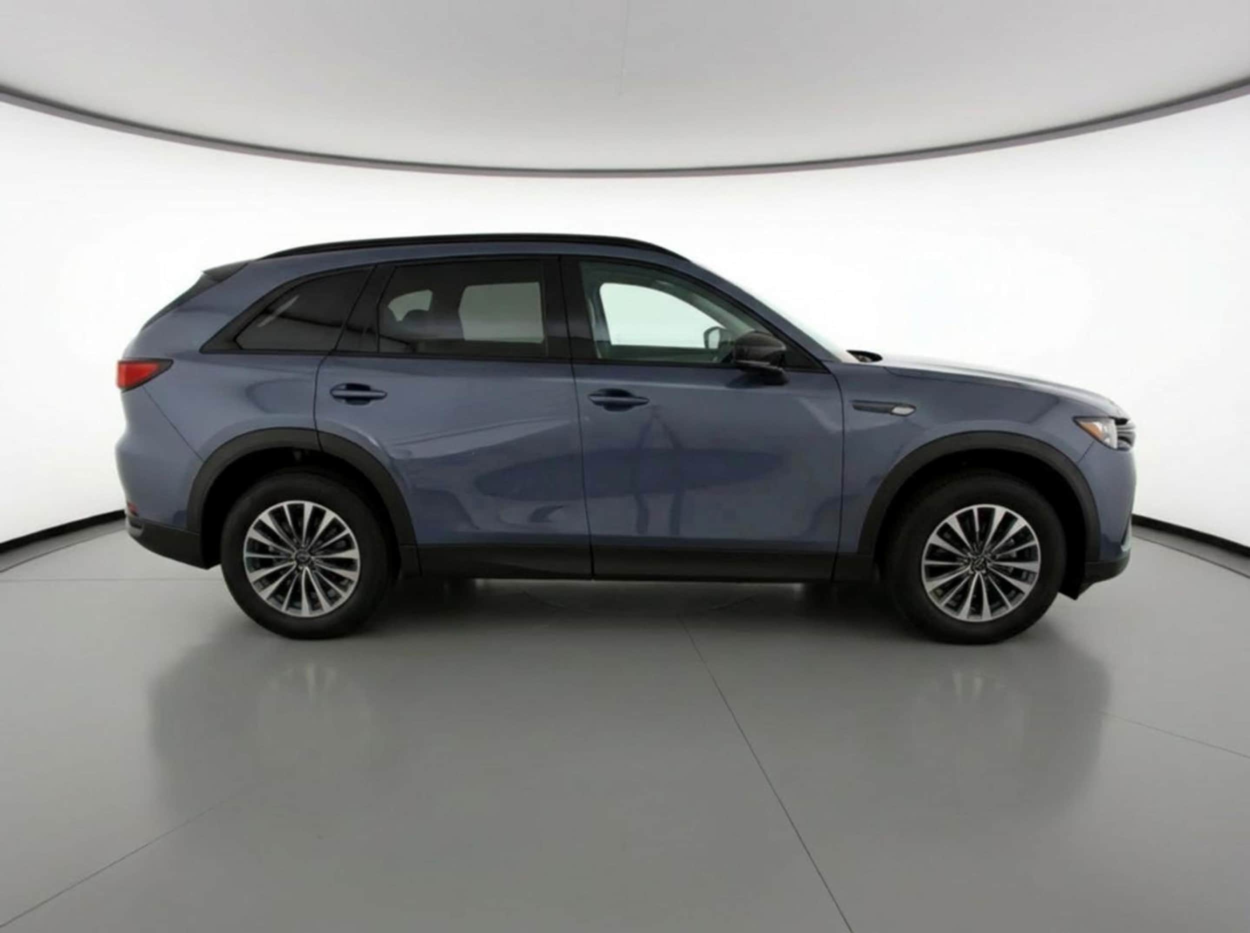 Thumbnail: 2025 Mazda CX-70 - 8