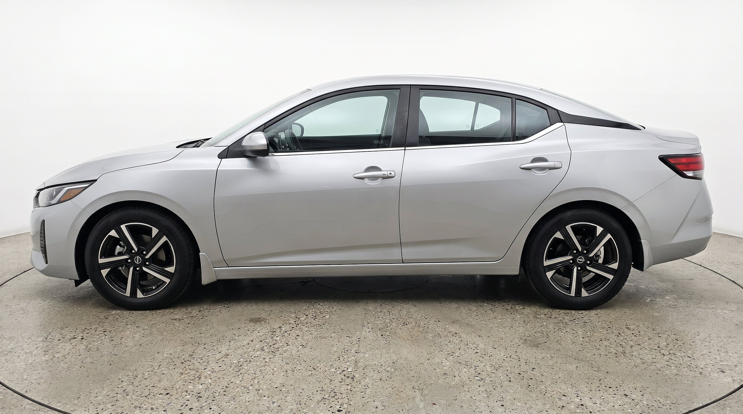 Thumbnail: 2025 Nissan Sentra - 5
