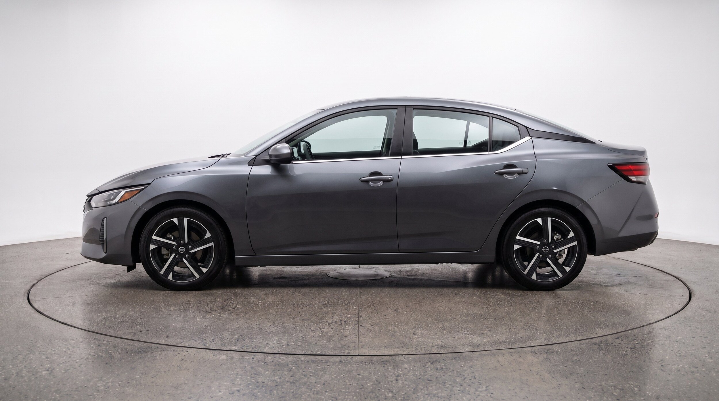 Thumbnail: 2025 Nissan Sentra - 5