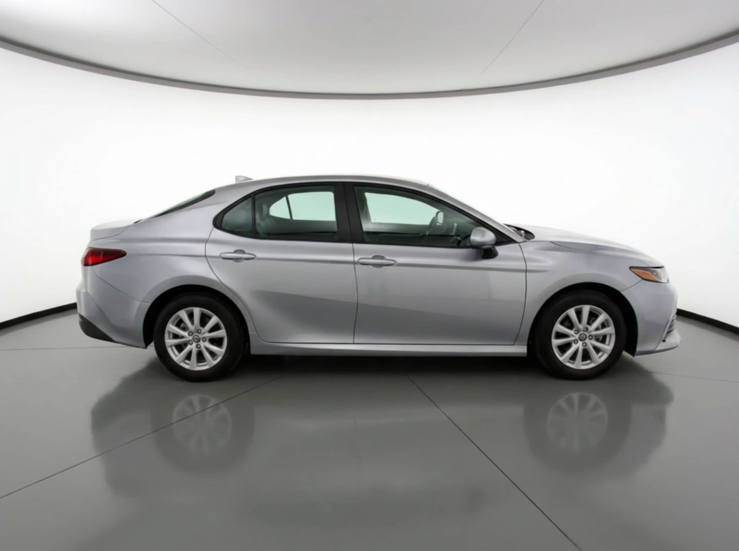 Thumbnail: 2025 Toyota Camry - 8