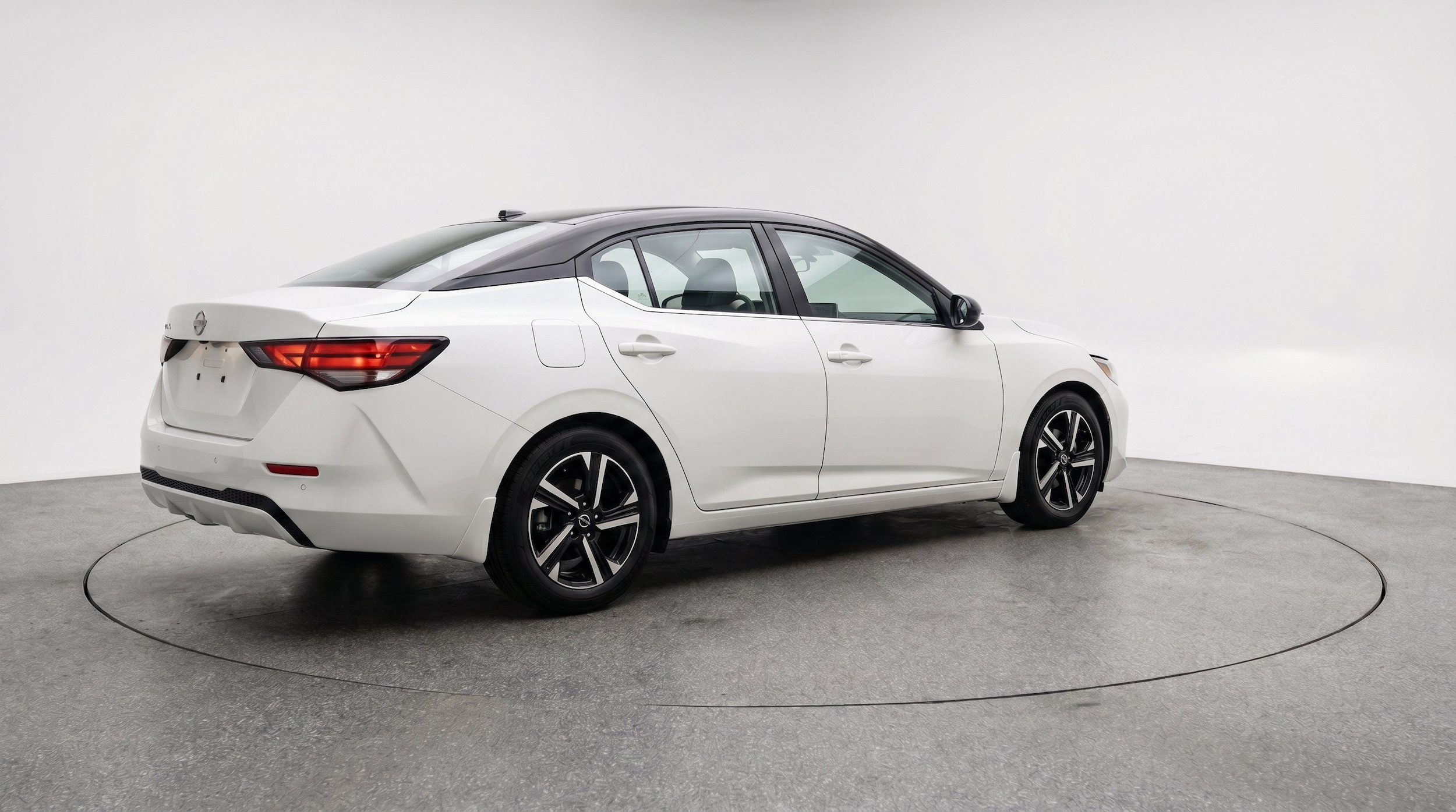 Thumbnail: 2025 Nissan Sentra - 9