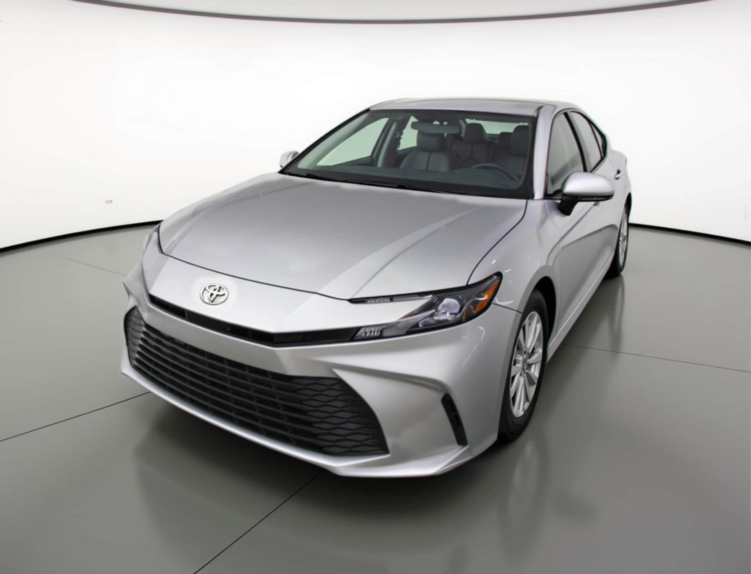 Thumbnail: 2025 Toyota Camry - 3