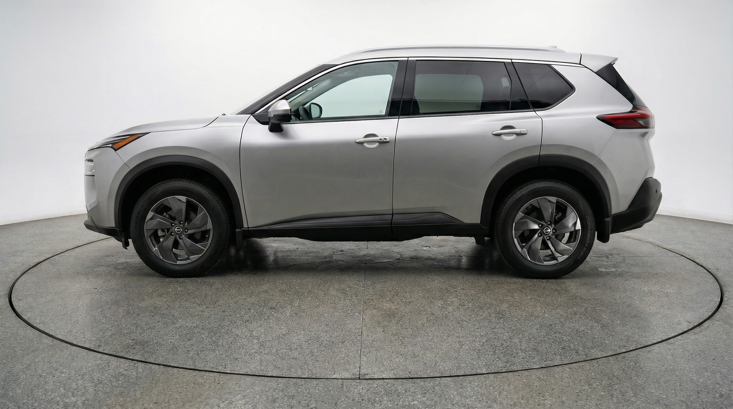 Thumbnail: 2025 Nissan Rogue - 4