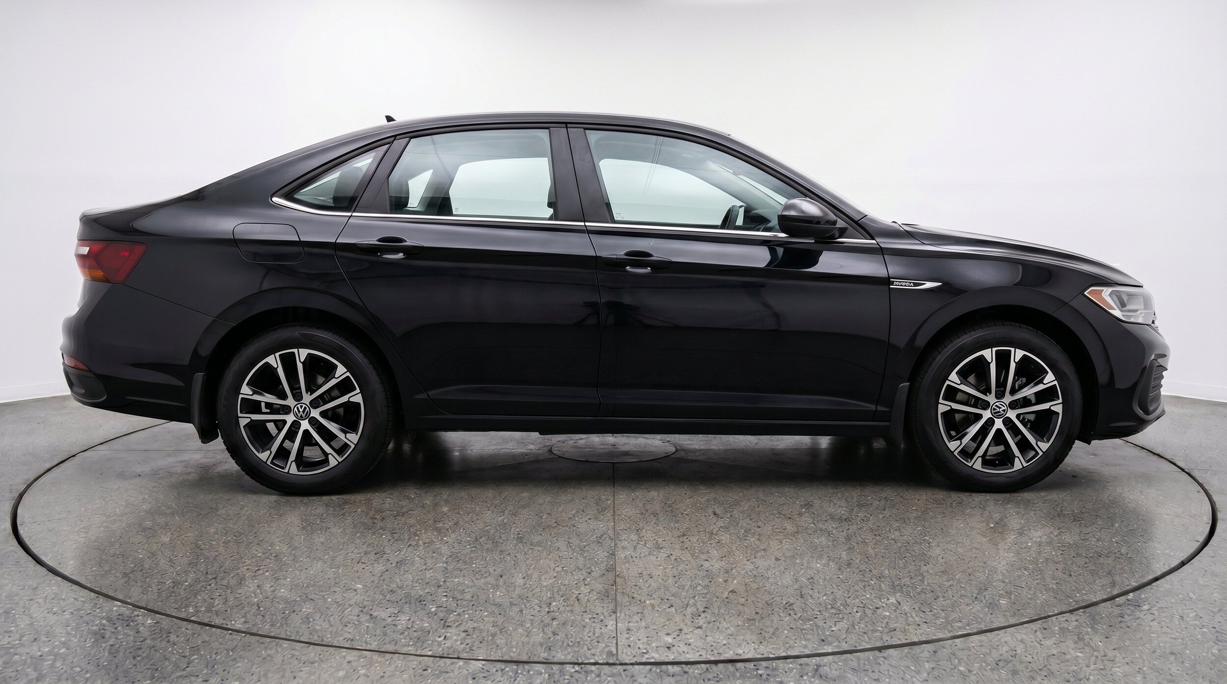 Thumbnail: 2025 Volkswagen Jetta - 11