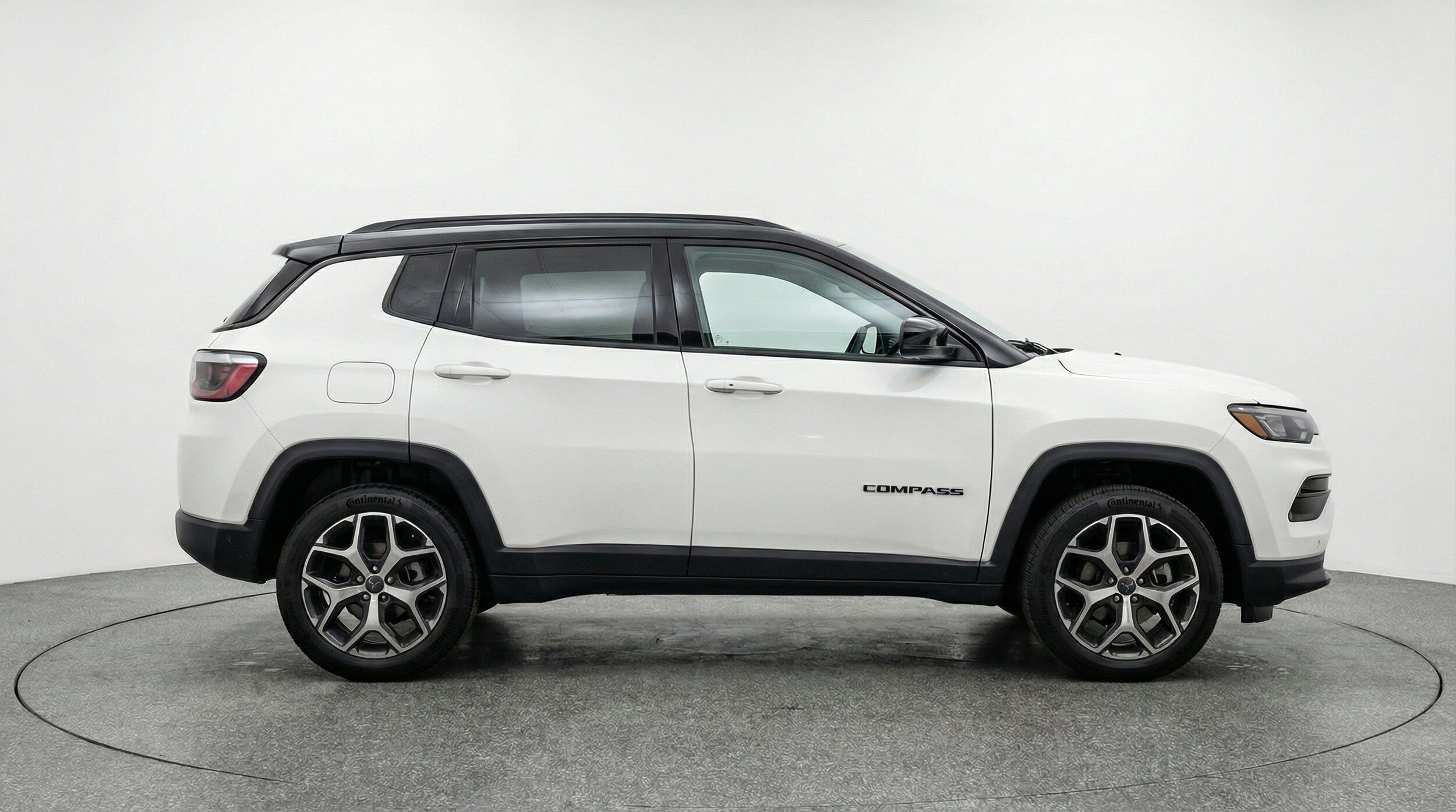 Thumbnail: 2025 Jeep Compass - 11