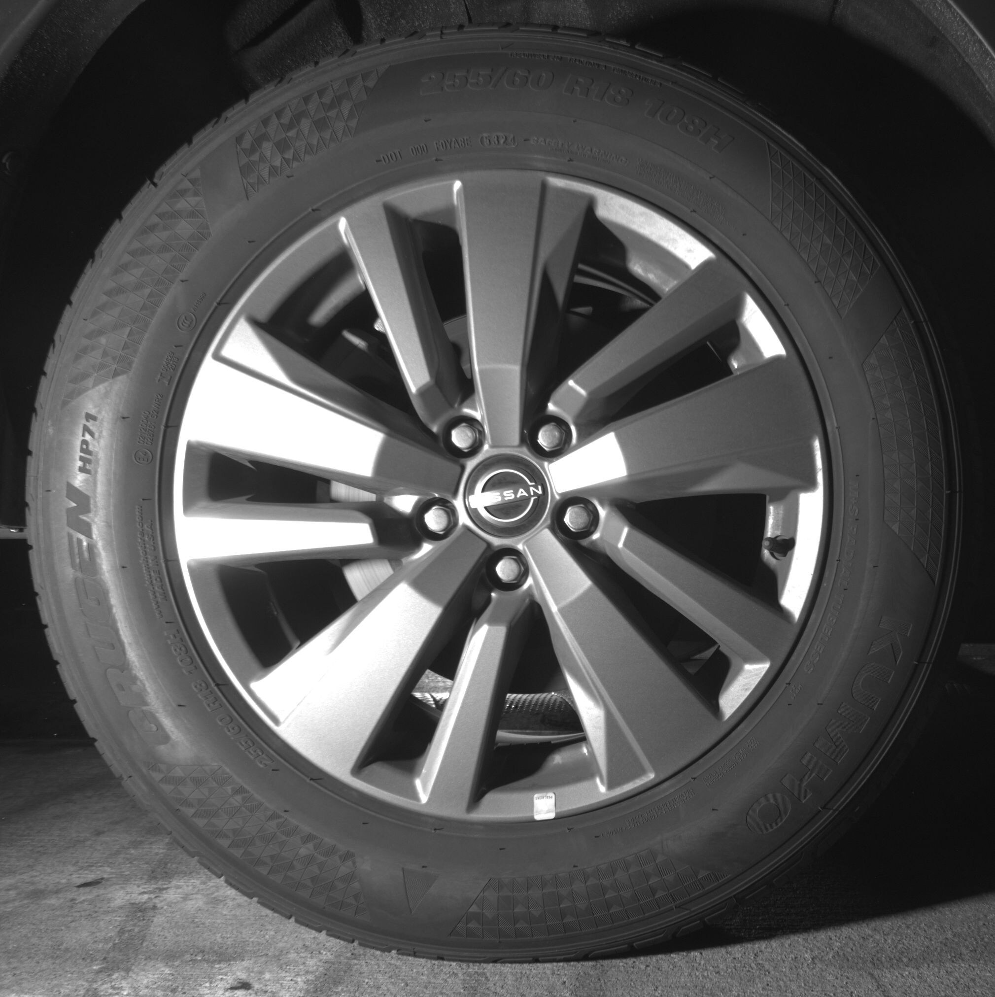 Thumbnail: 2025 Nissan Pathfinder - 12