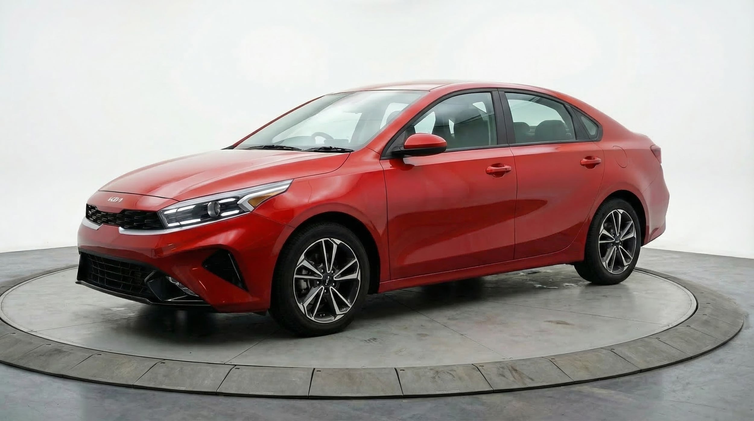 Thumbnail: 2024 Kia Forte - 3