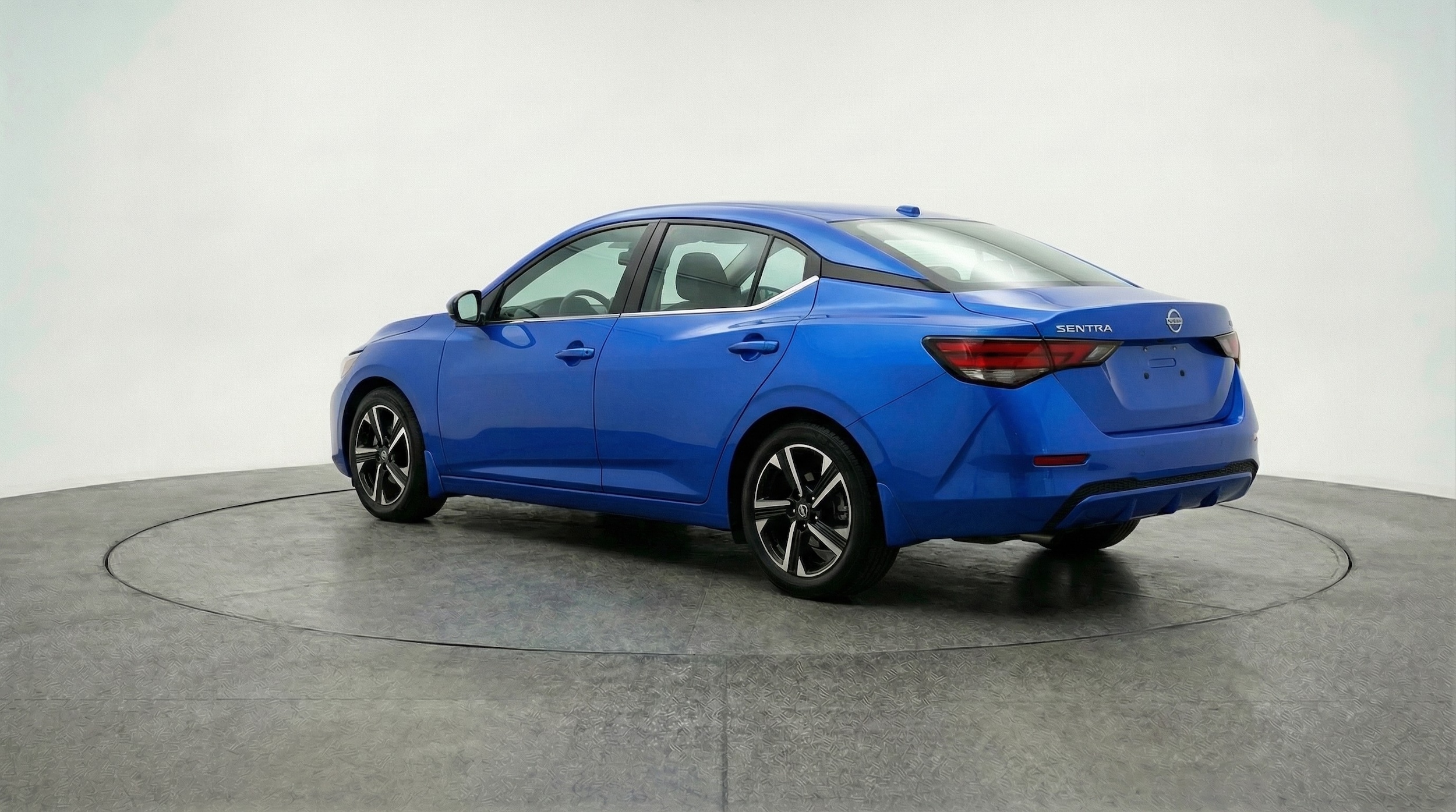 Thumbnail: 2025 Nissan Sentra - 5