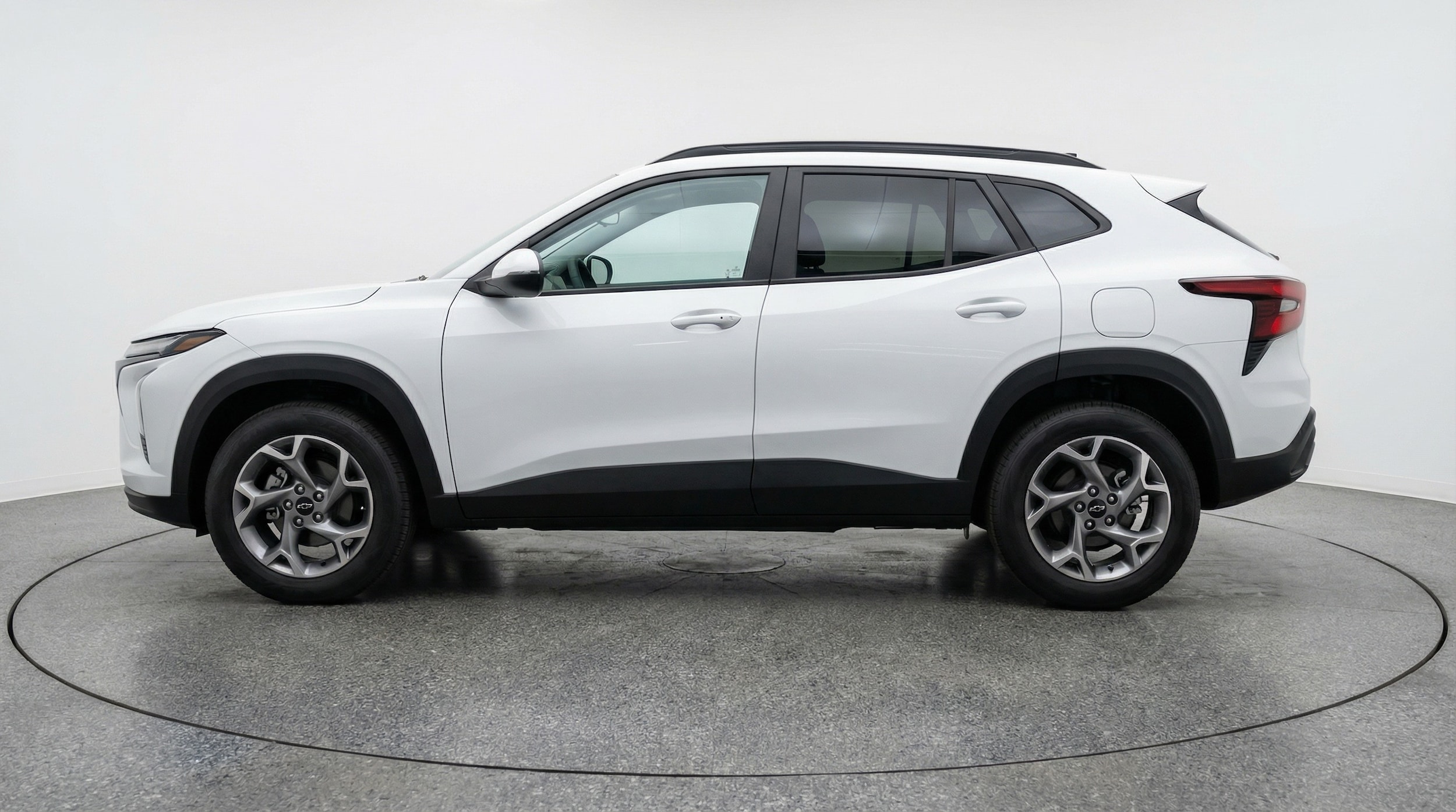 Thumbnail: 2025 Chevrolet Trax - 4