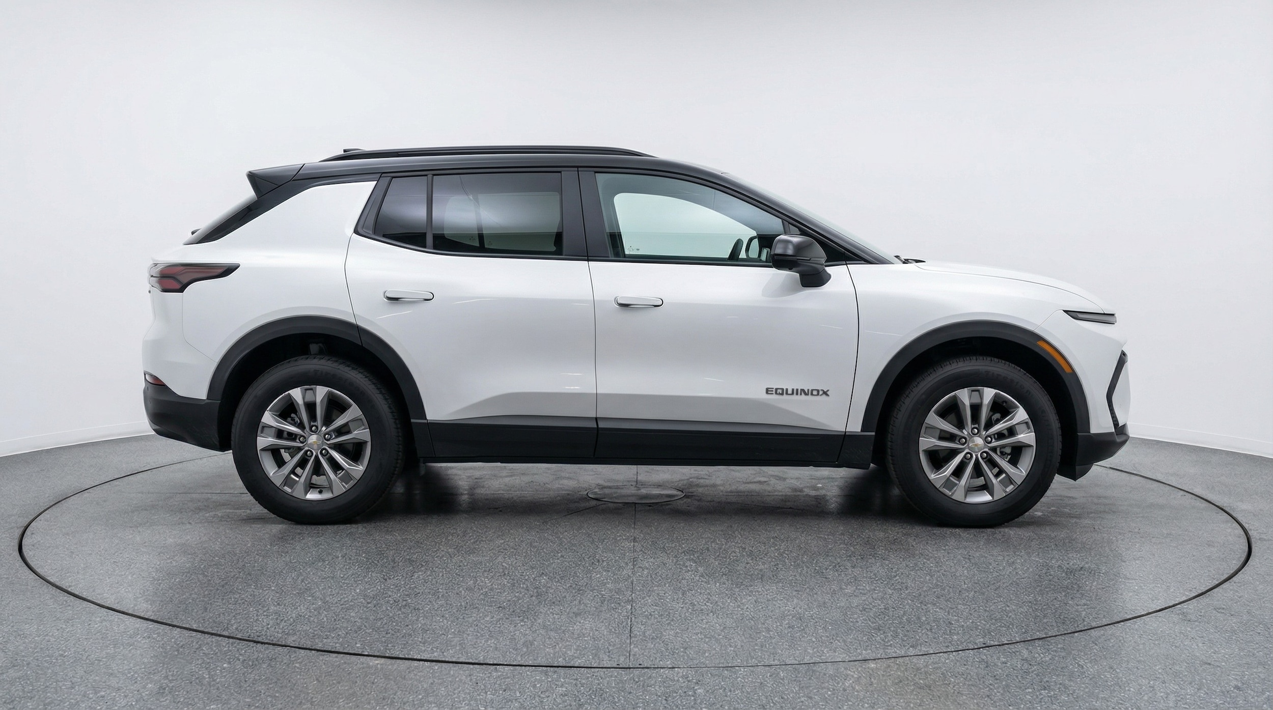 Thumbnail: 2025 Chevrolet Equinox - 8