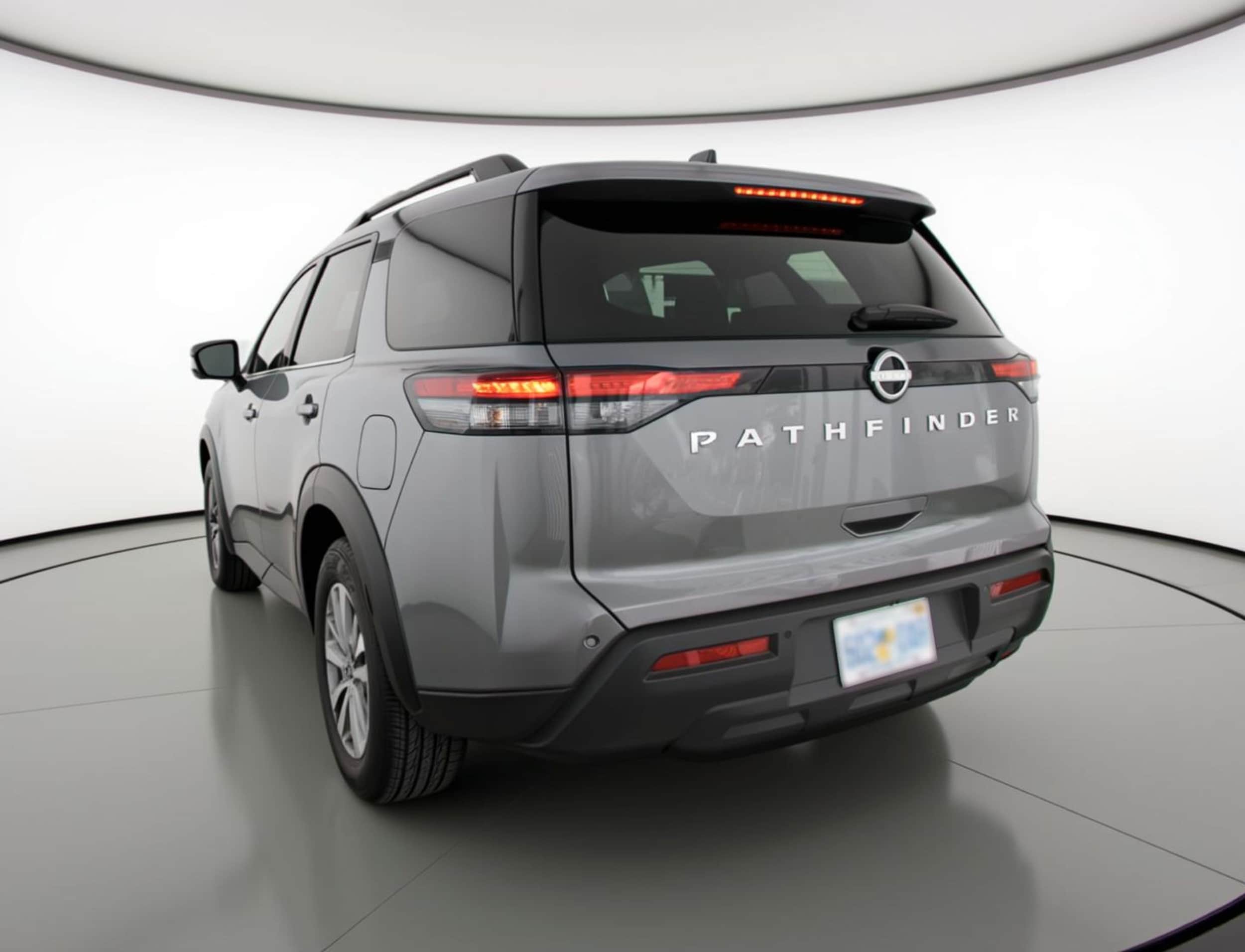 Thumbnail: 2025 Nissan Pathfinder - 5