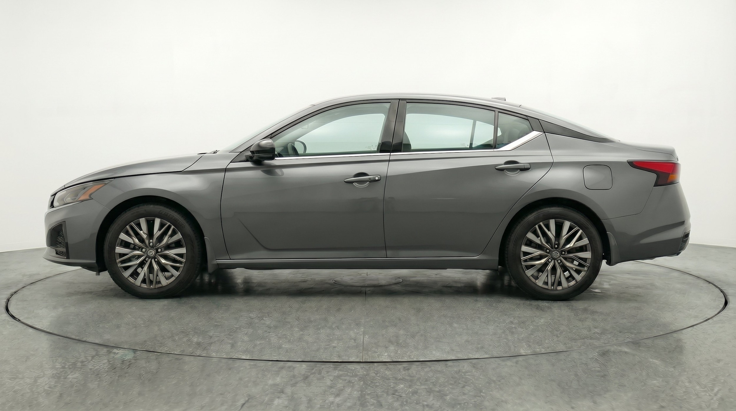 Thumbnail: 2026 Nissan Altima - 5