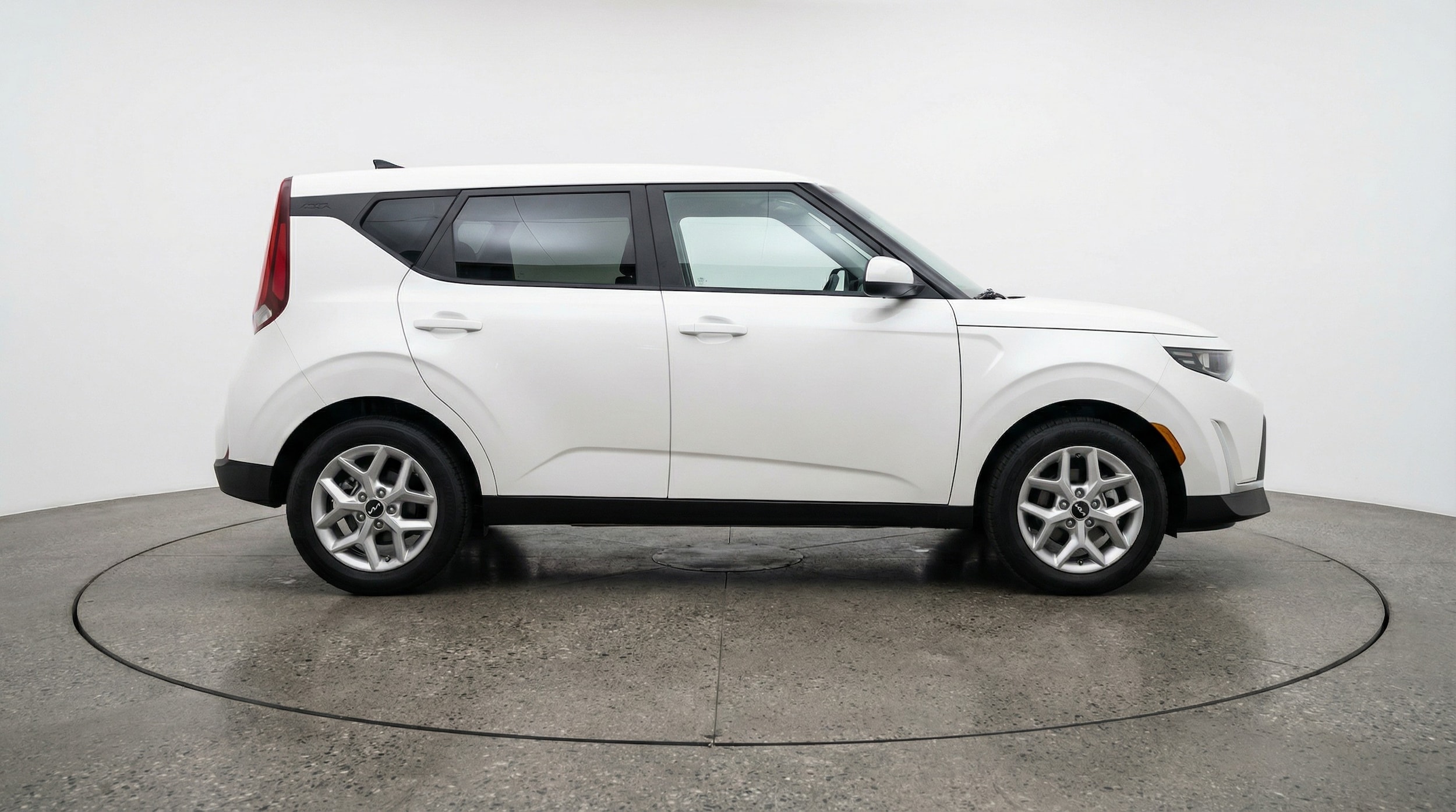 Thumbnail: 2025 Kia Soul - 8