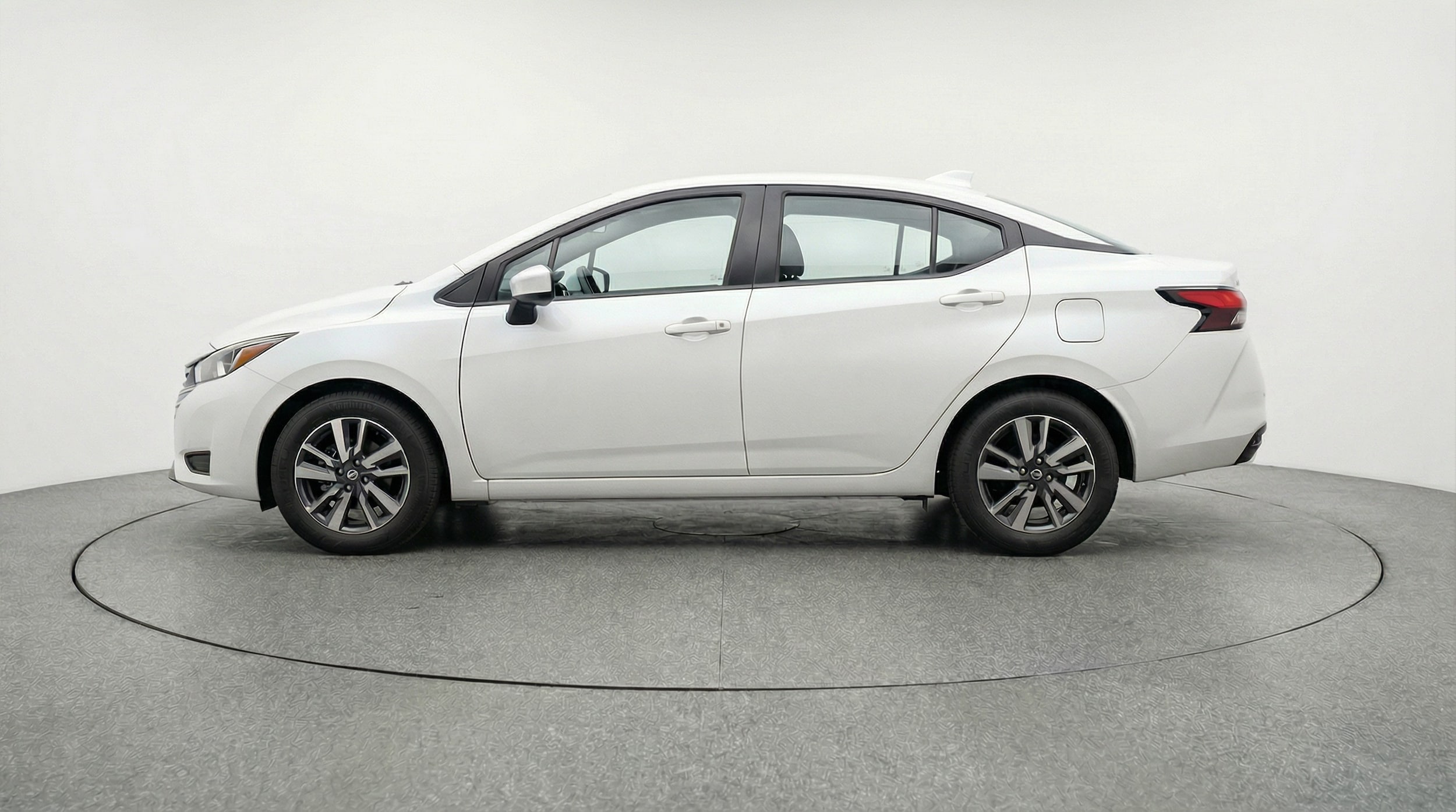 Thumbnail: 2025 Nissan Versa - 4