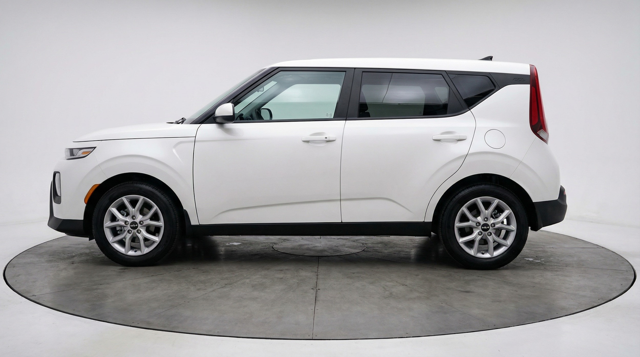 Thumbnail: 2025 Kia Soul - 4