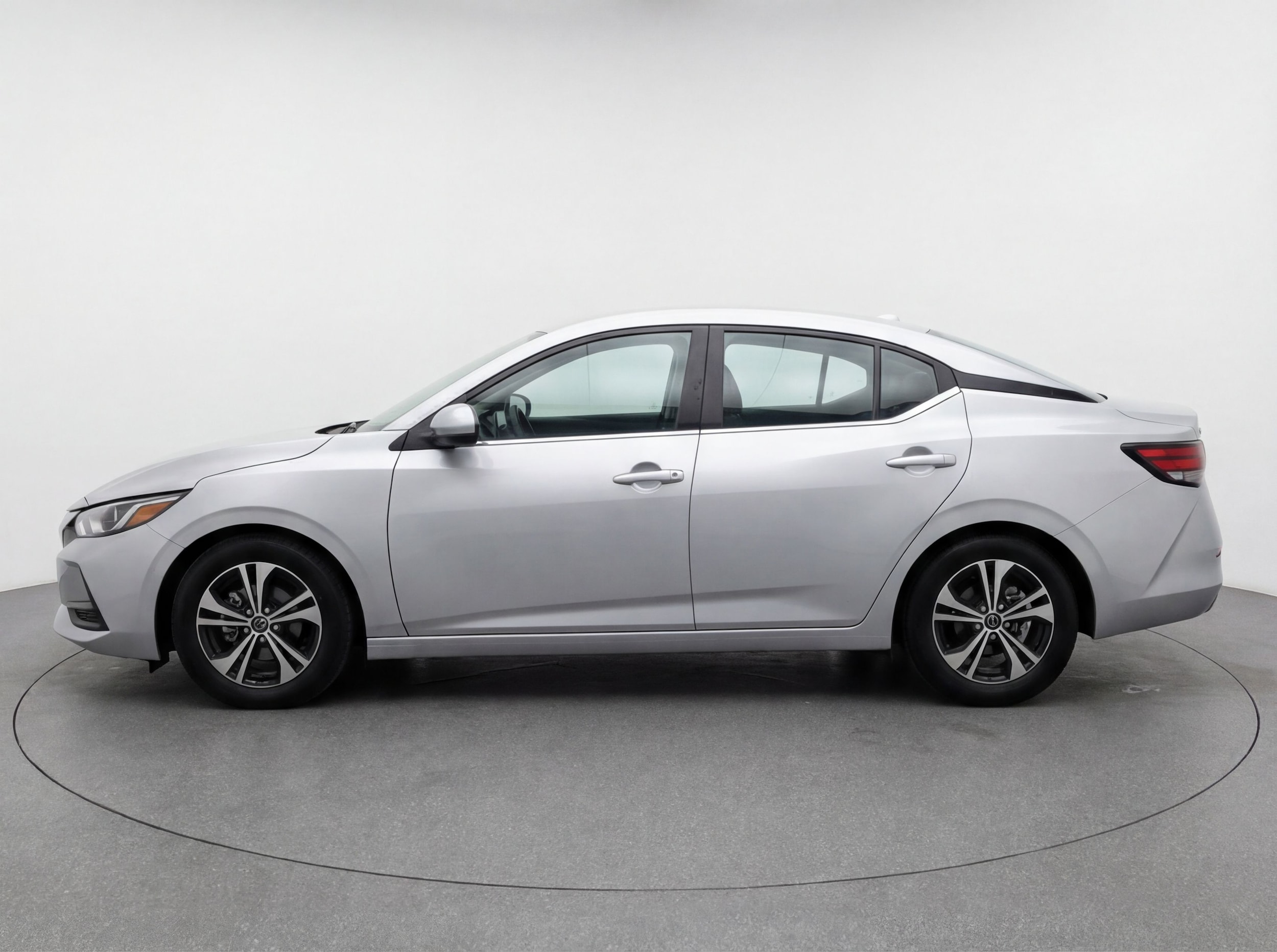 Thumbnail: 2023 Nissan Sentra - 4