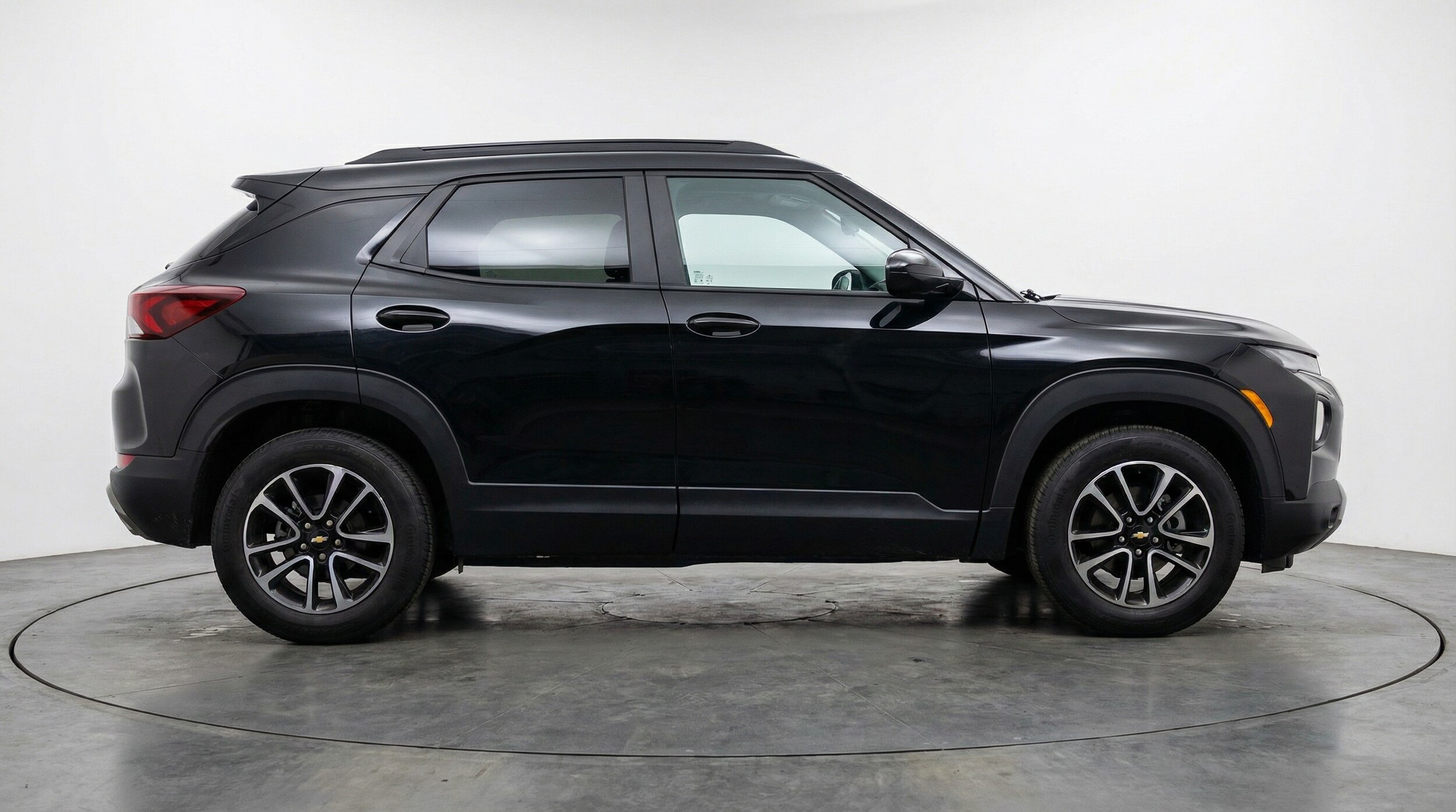 Thumbnail: 2025 Chevrolet TrailBlazer - 8