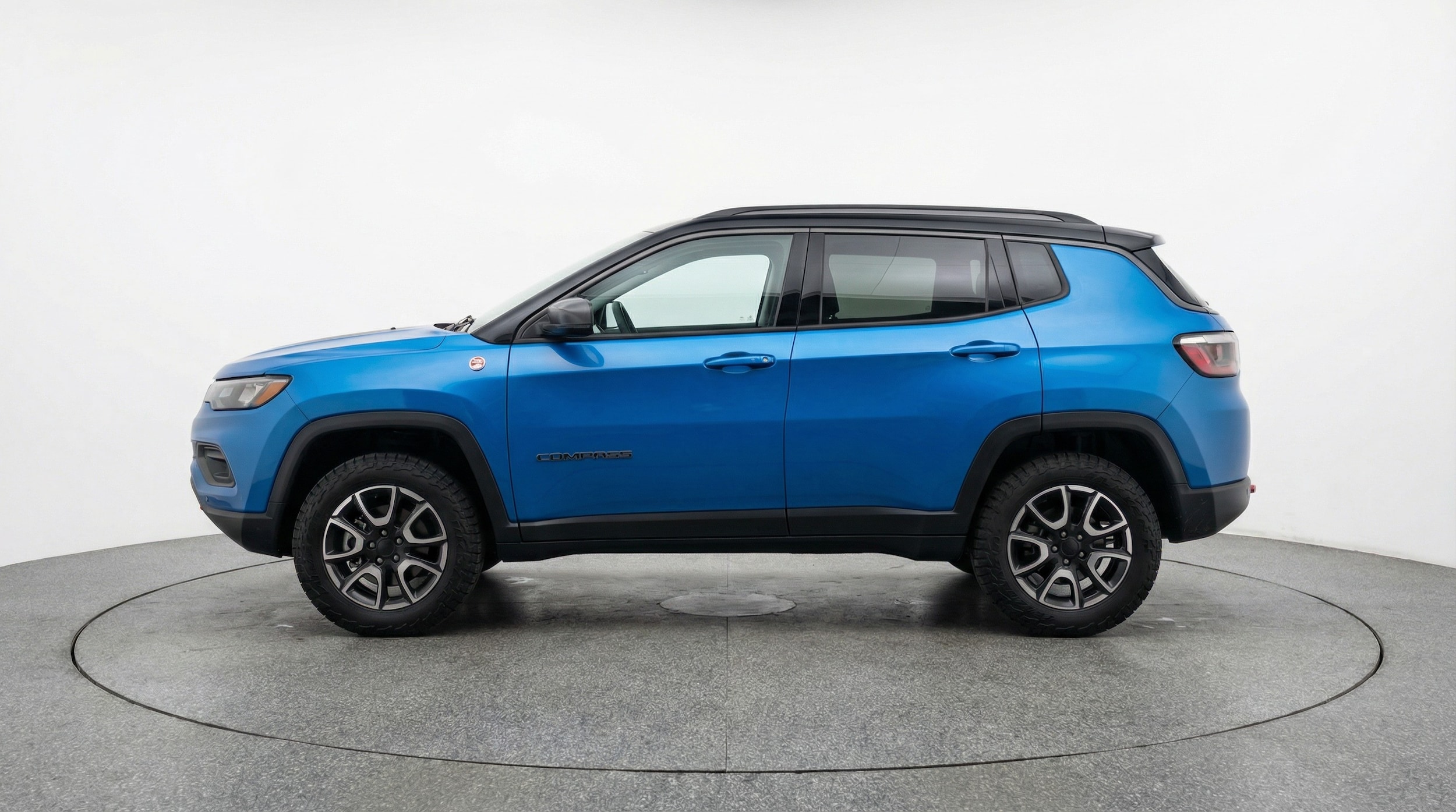Thumbnail: 2025 Jeep Compass - 4