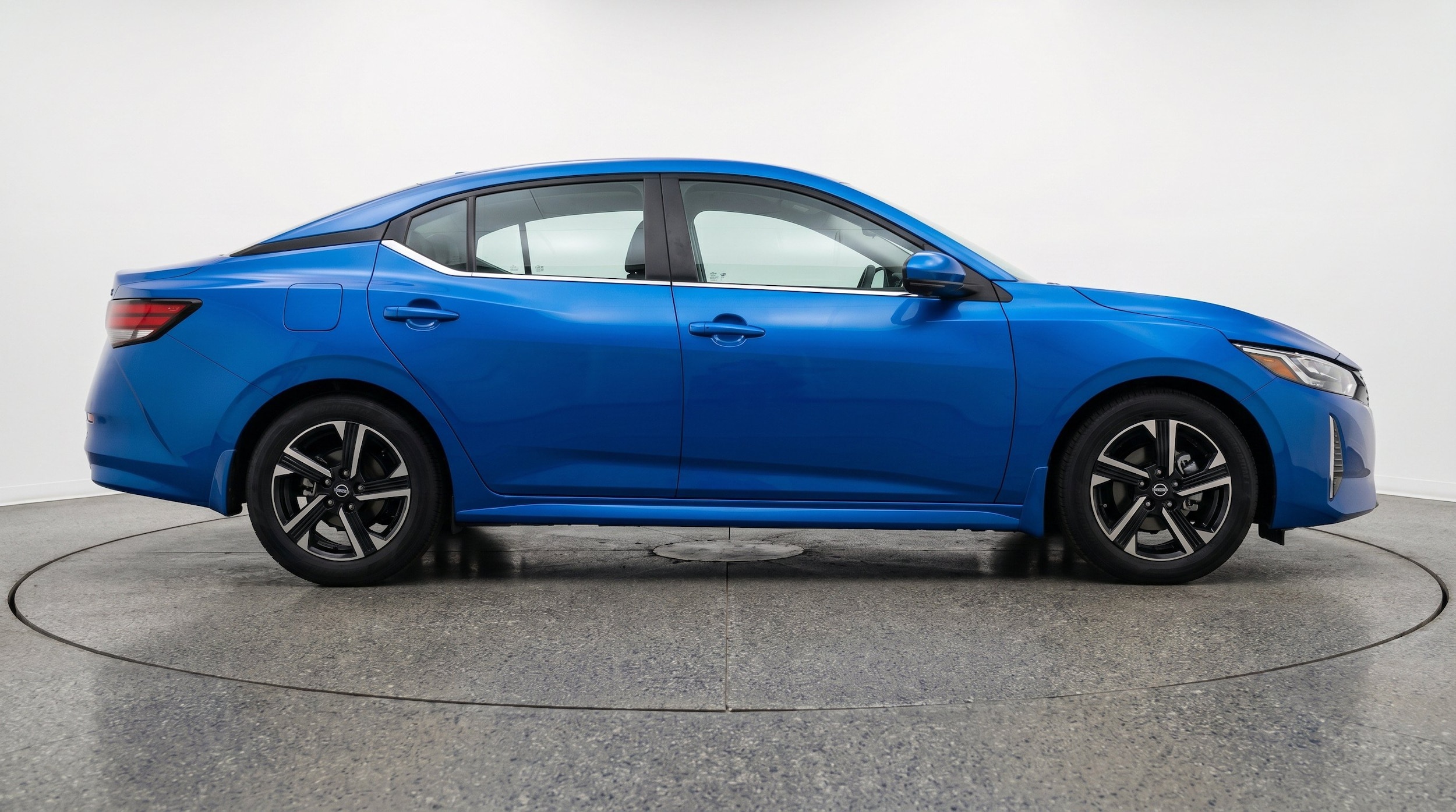 Thumbnail: 2025 Nissan Sentra - 11