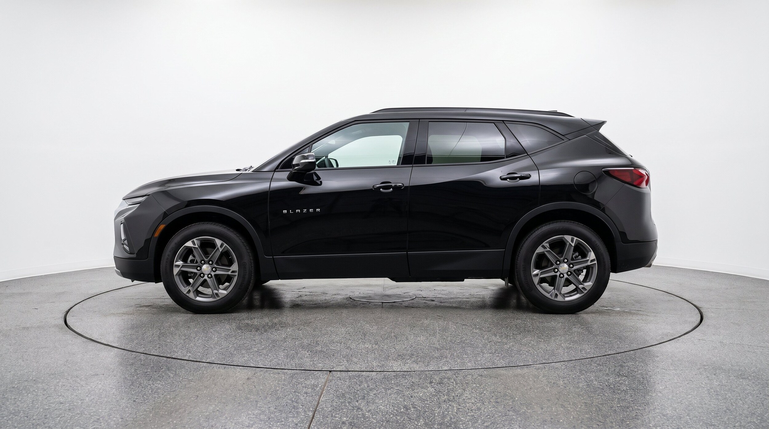 Thumbnail: 2025 Chevrolet Blazer - 5