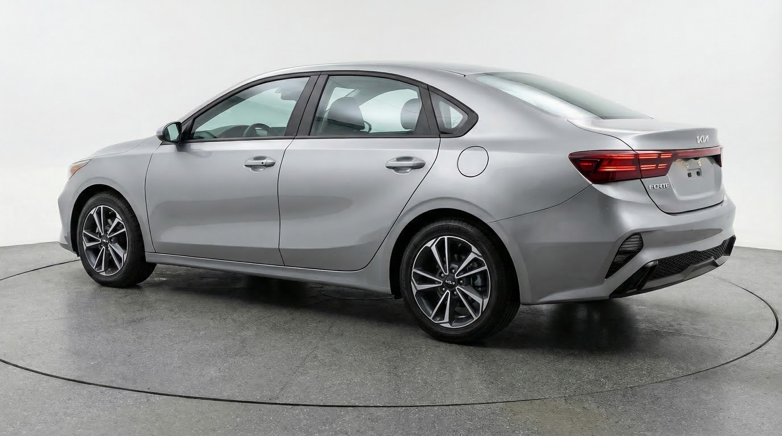 Thumbnail: 2024 Kia Forte - 5