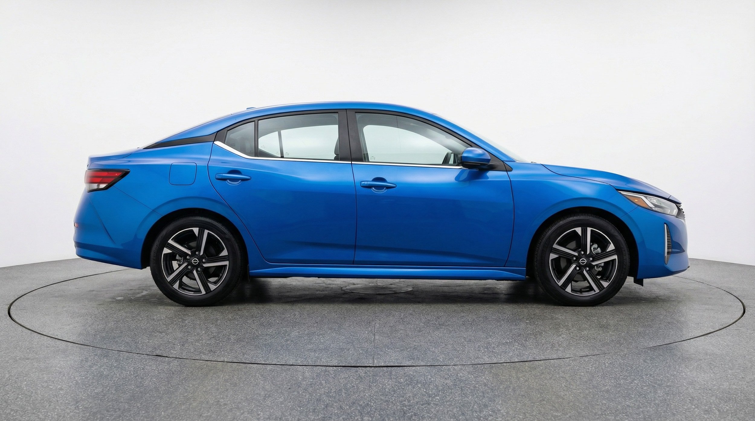 Thumbnail: 2025 Nissan Sentra - 8