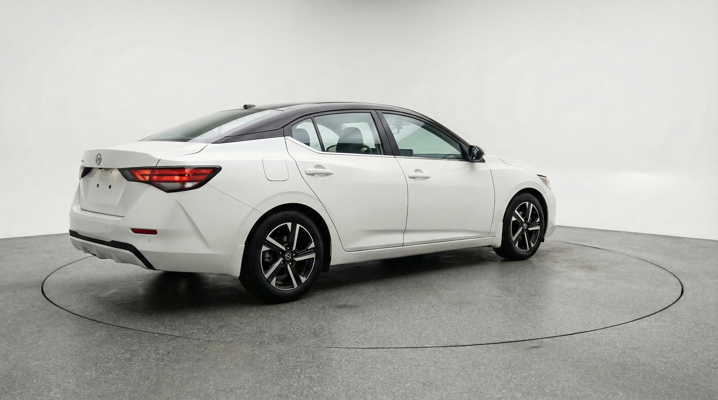 Thumbnail: 2025 Nissan Sentra - 9