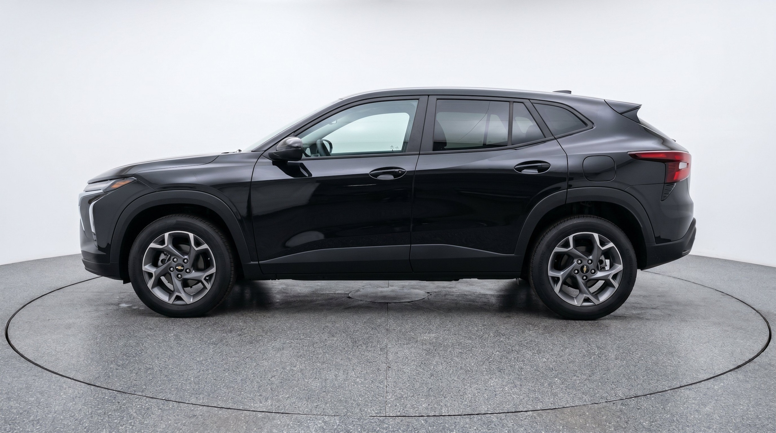 Thumbnail: 2025 Chevrolet Trax - 5