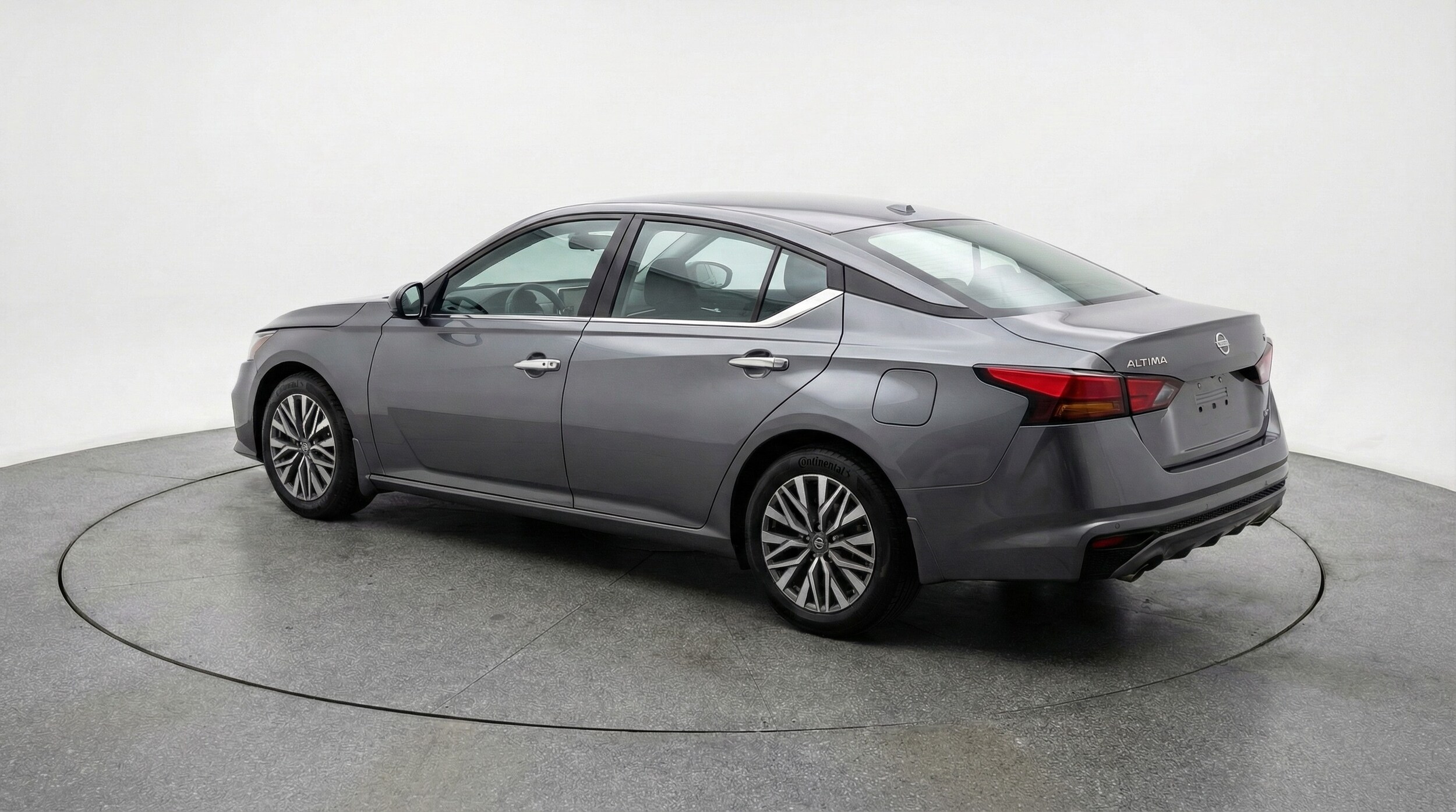 Thumbnail: 2025 Nissan Altima - 5