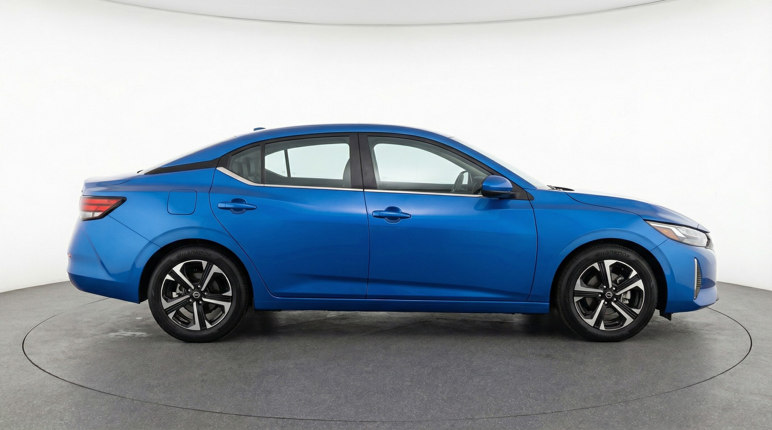 Thumbnail: 2025 Nissan Sentra - 8