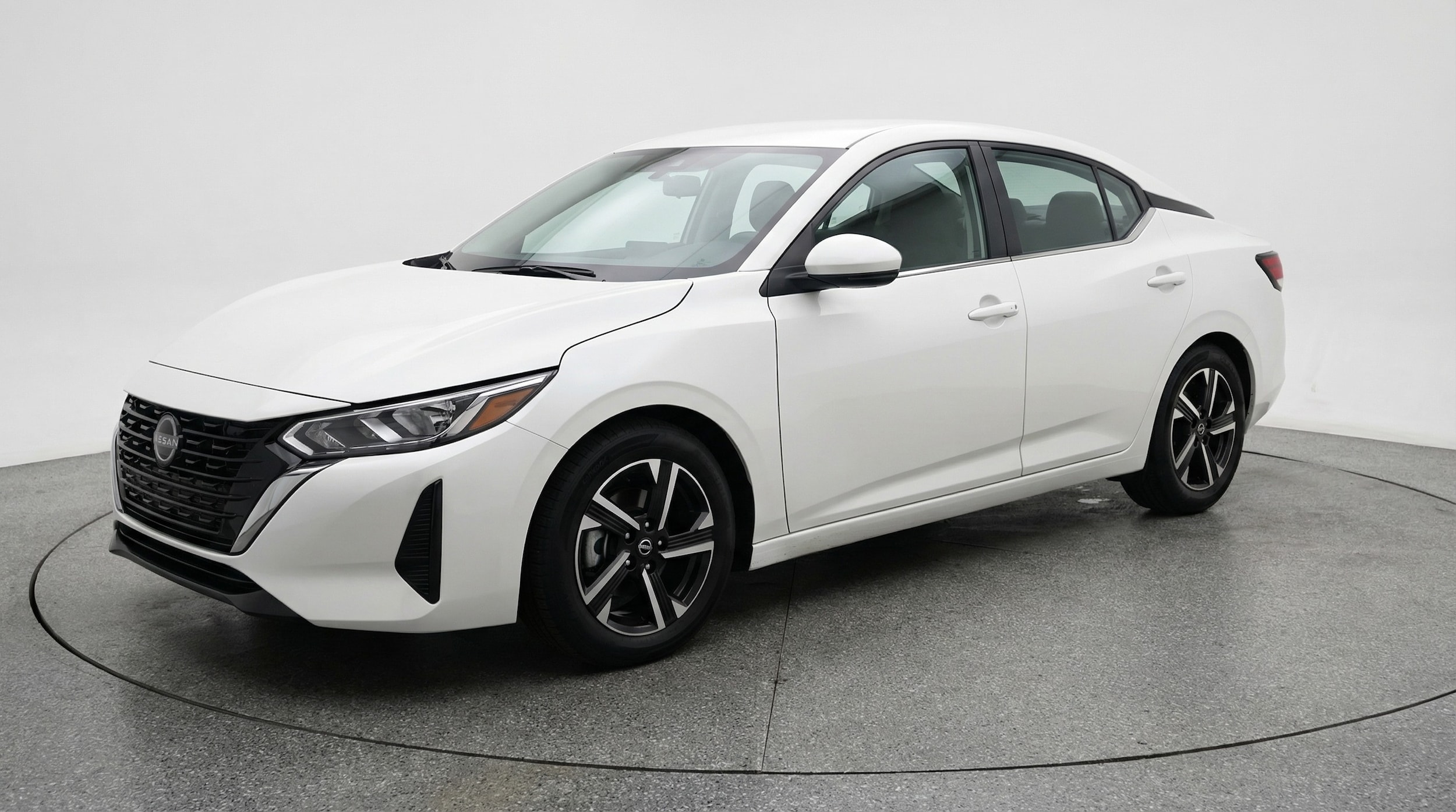 Thumbnail: 2025 Nissan Sentra - 3