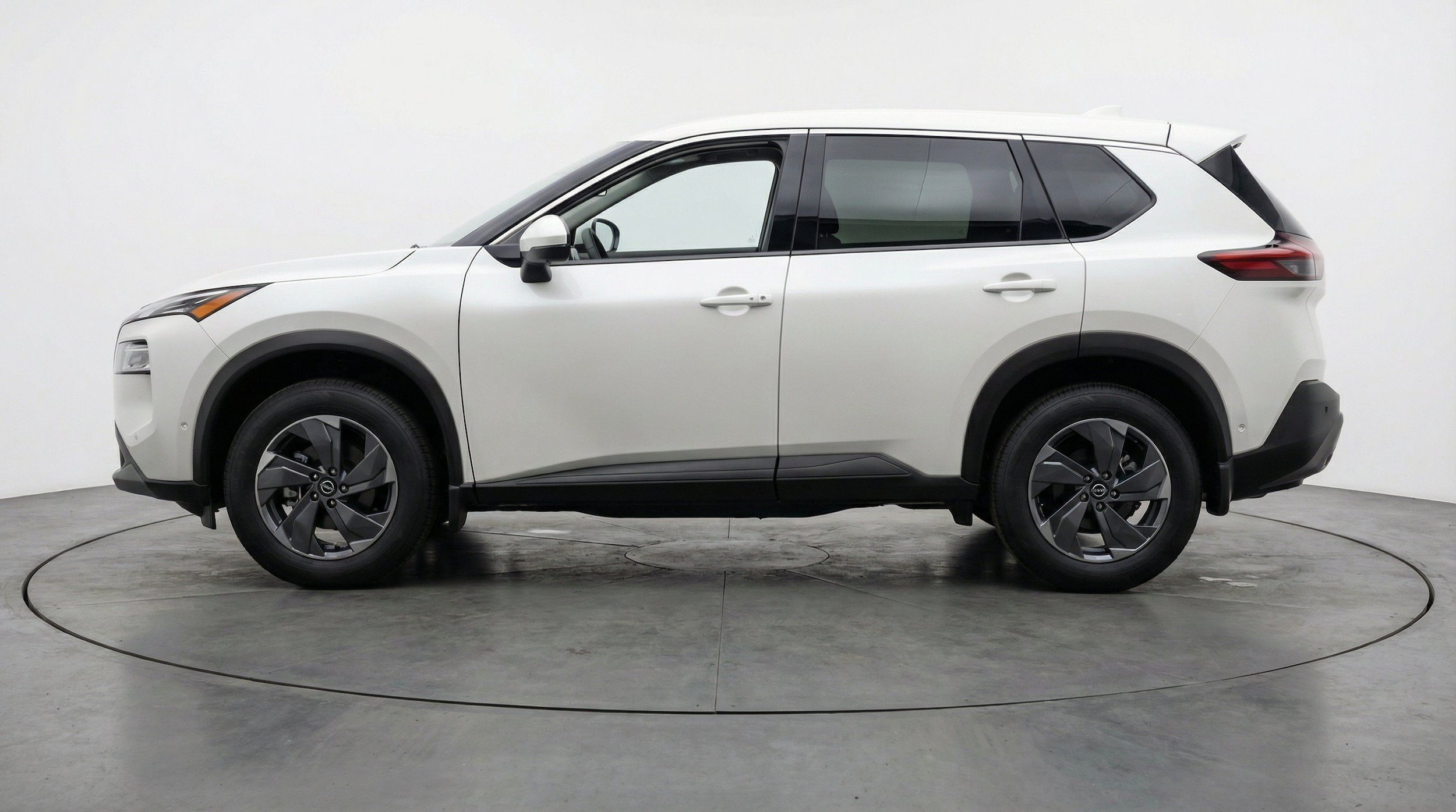 Thumbnail: 2026 Nissan Rogue - 5