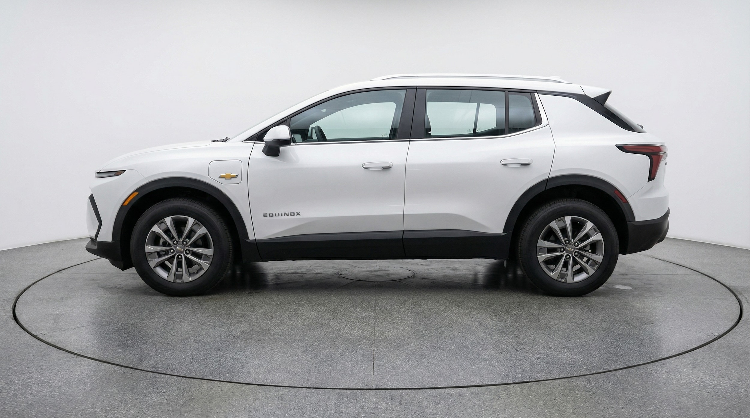 Thumbnail: 2025 Chevrolet Equinox - 4