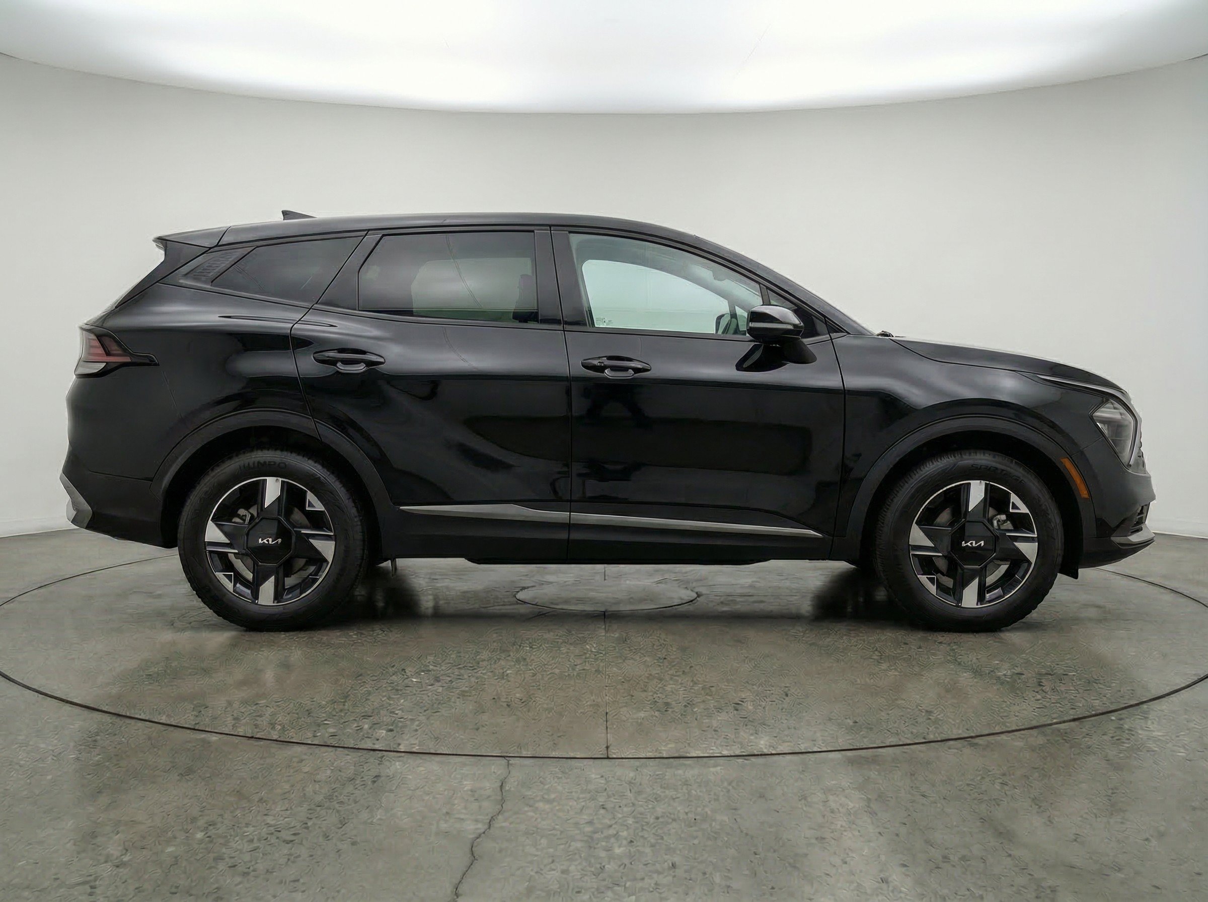 Thumbnail: 2026 Kia Sportage - 11