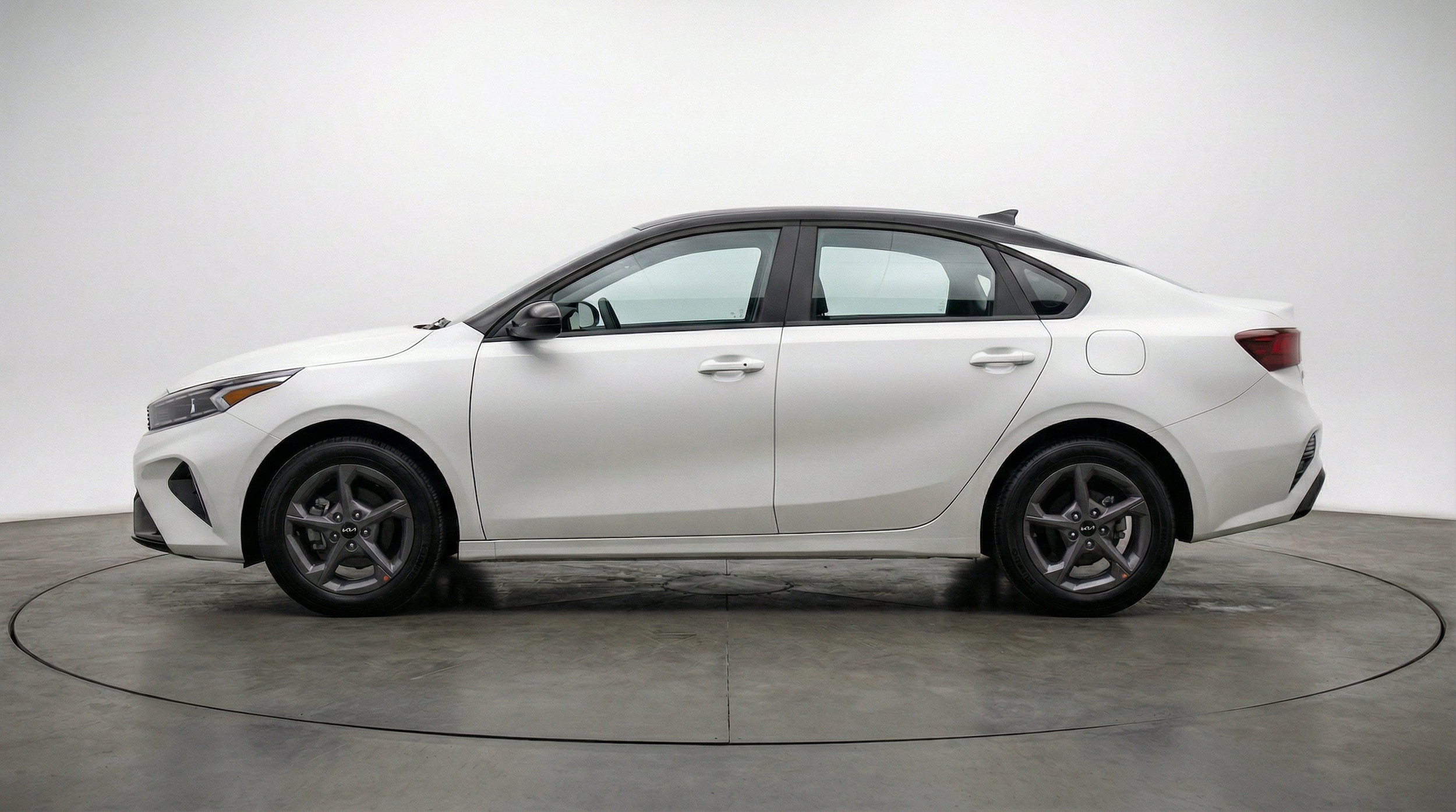 Thumbnail: 2026 Kia K4 - 5