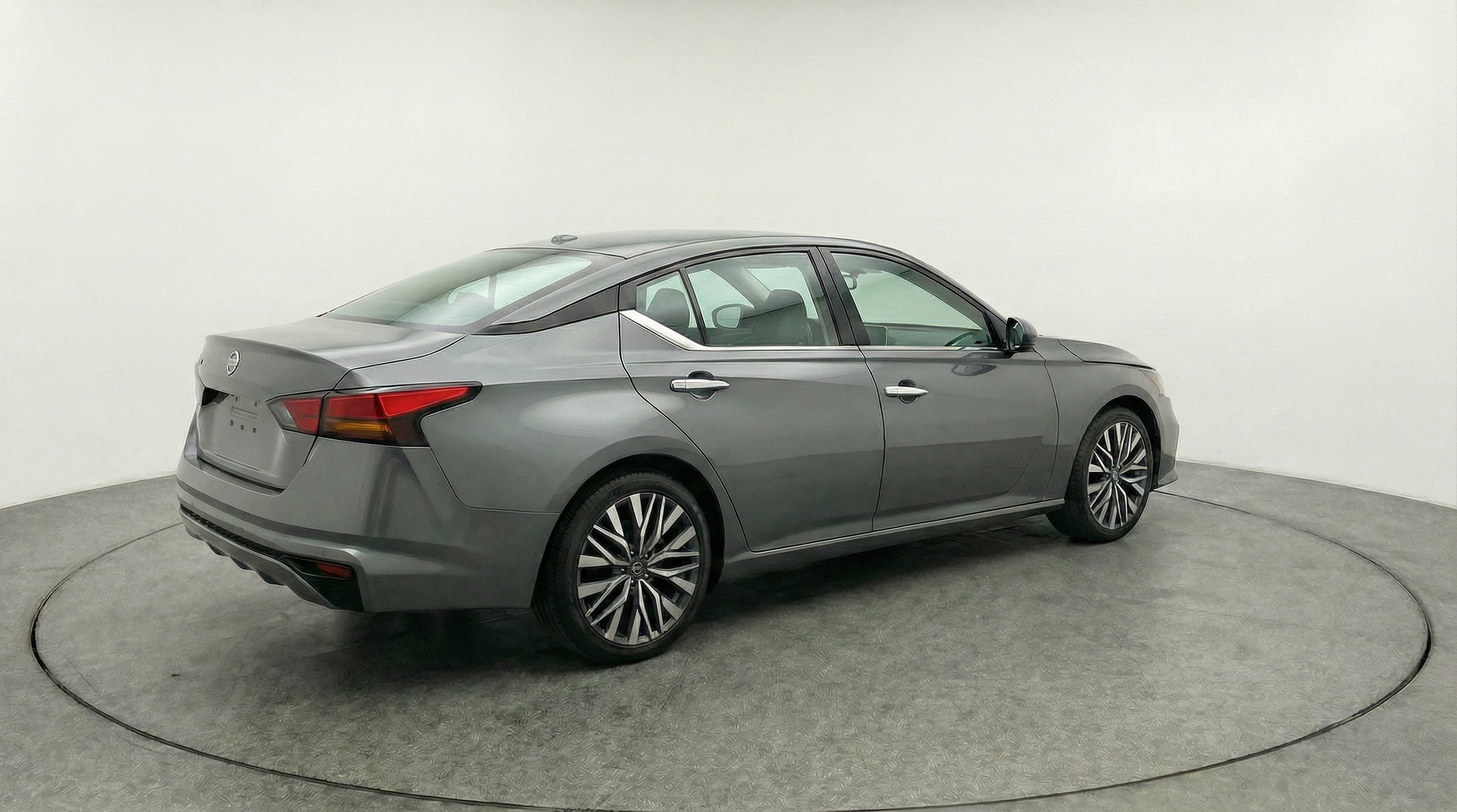 Thumbnail: 2025 Nissan Altima - 7