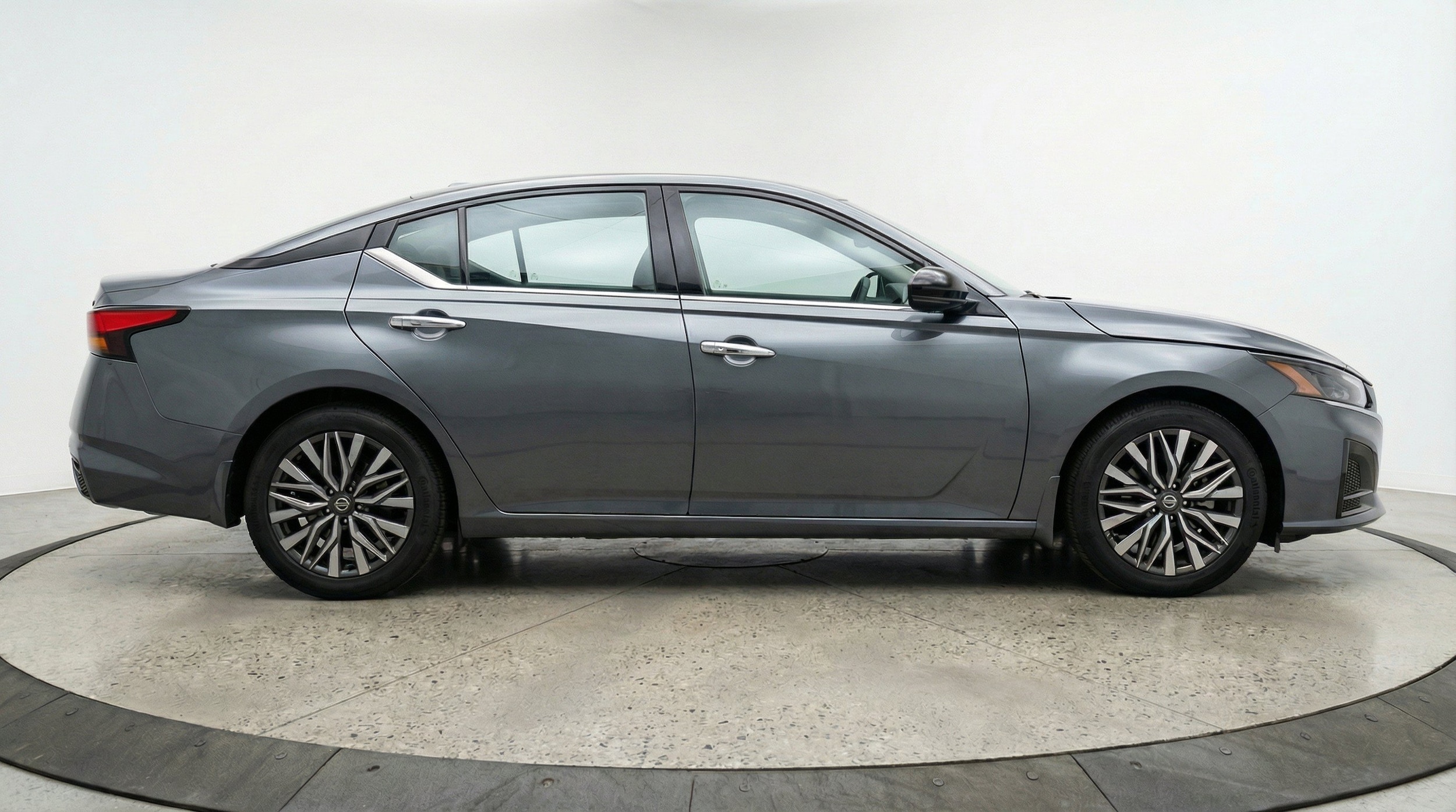Thumbnail: 2025 Nissan Altima - 11