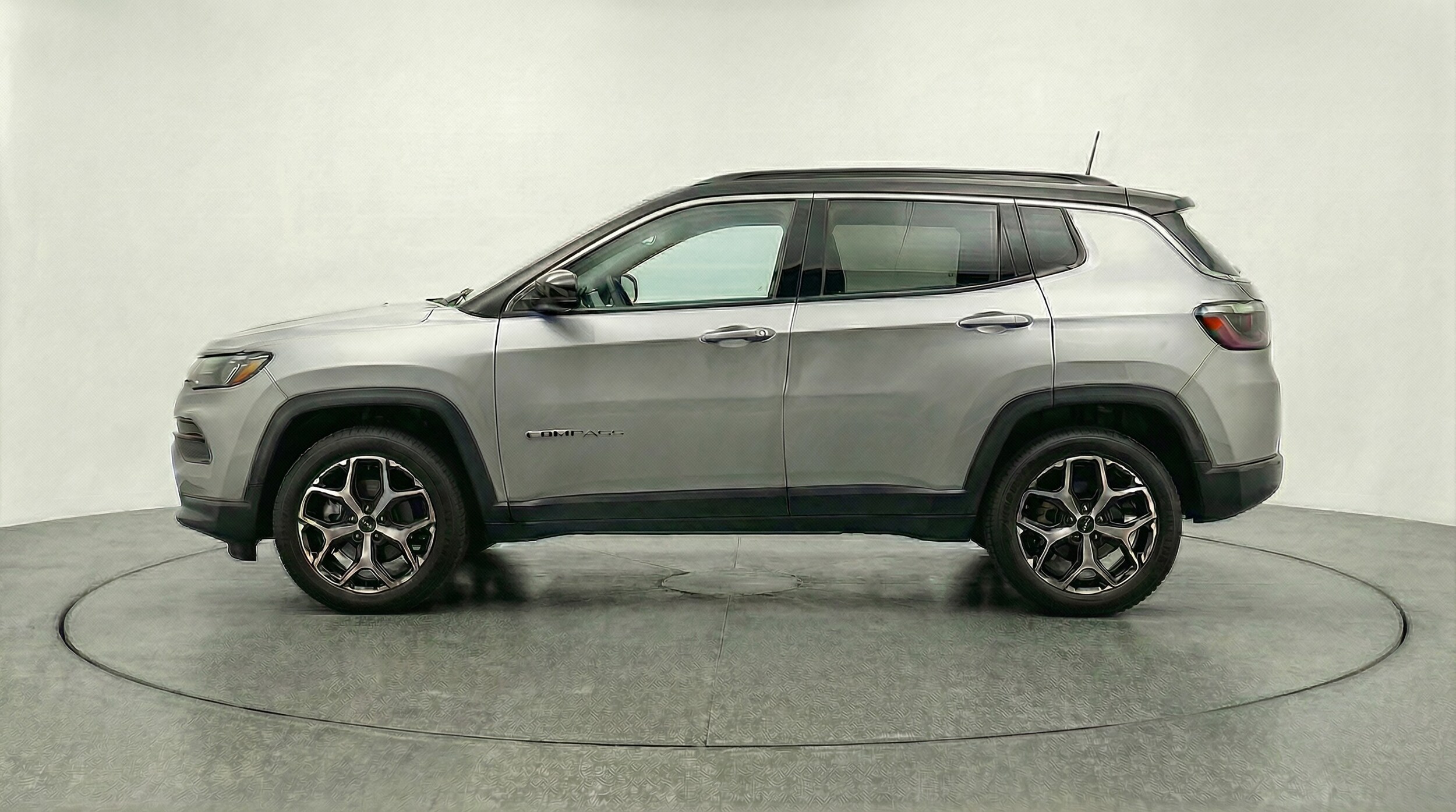 Thumbnail: 2025 Jeep Compass - 4