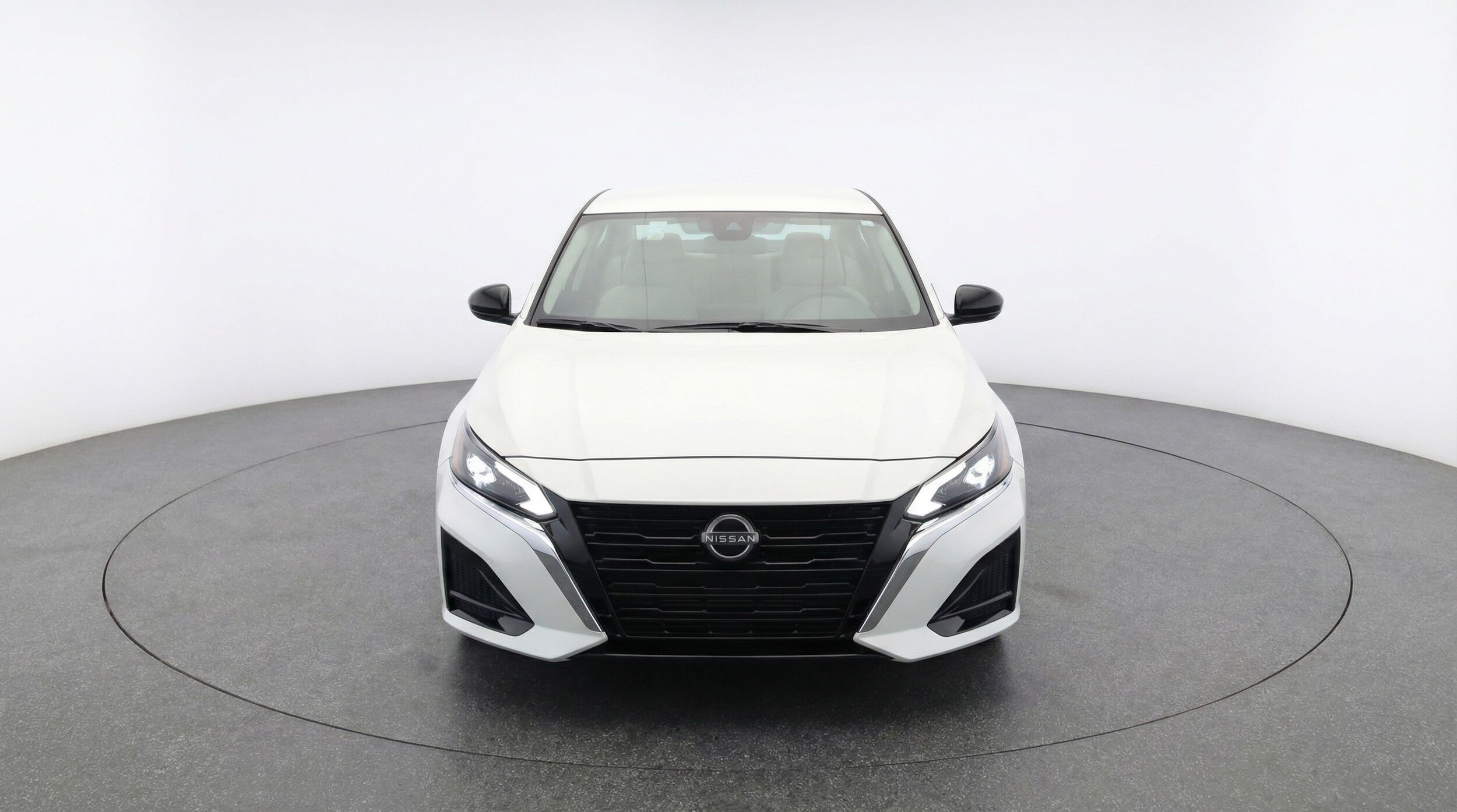 Thumbnail: 2025 Nissan Altima - 2