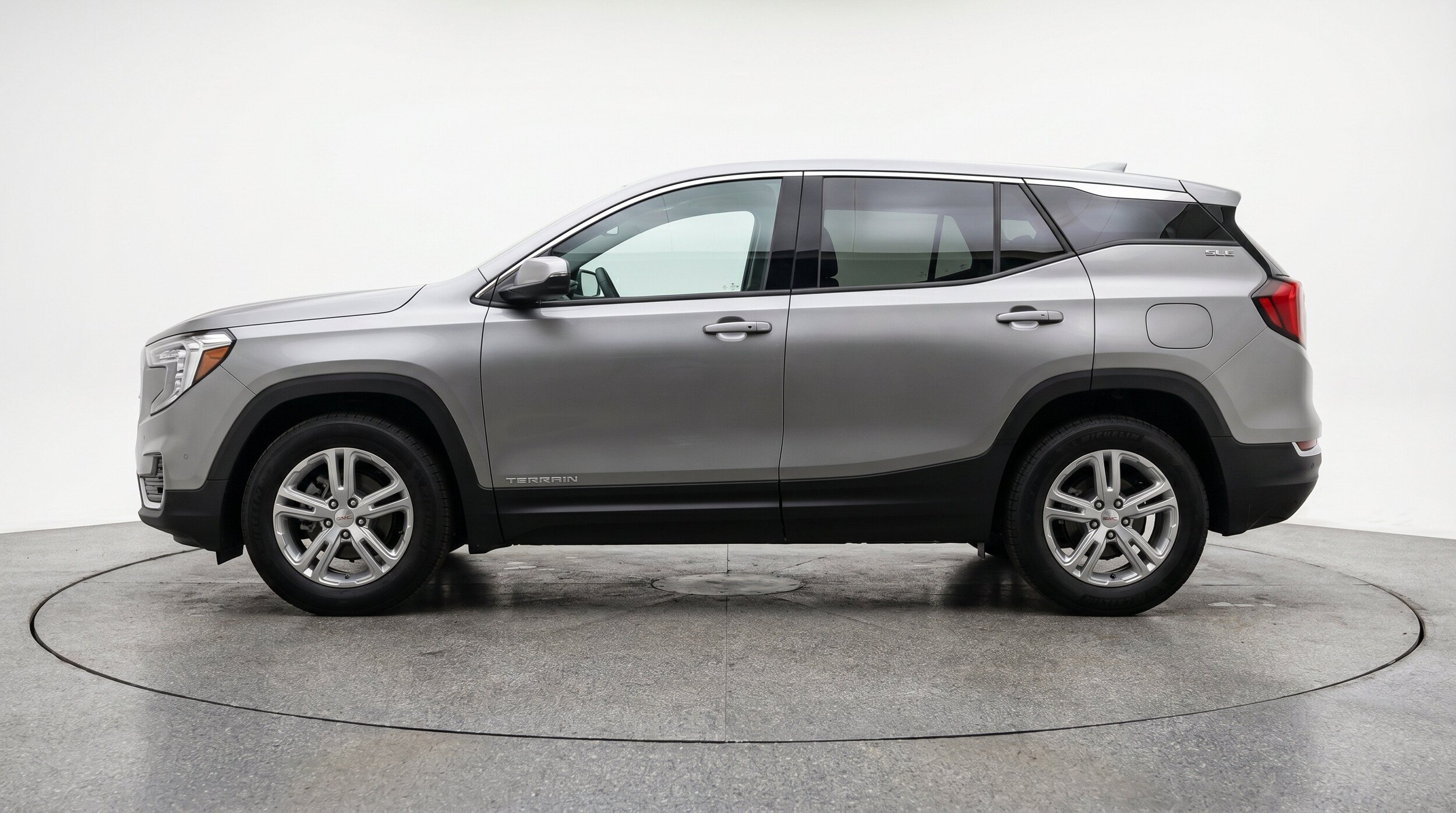 Thumbnail: 2024 GMC Terrain - 5