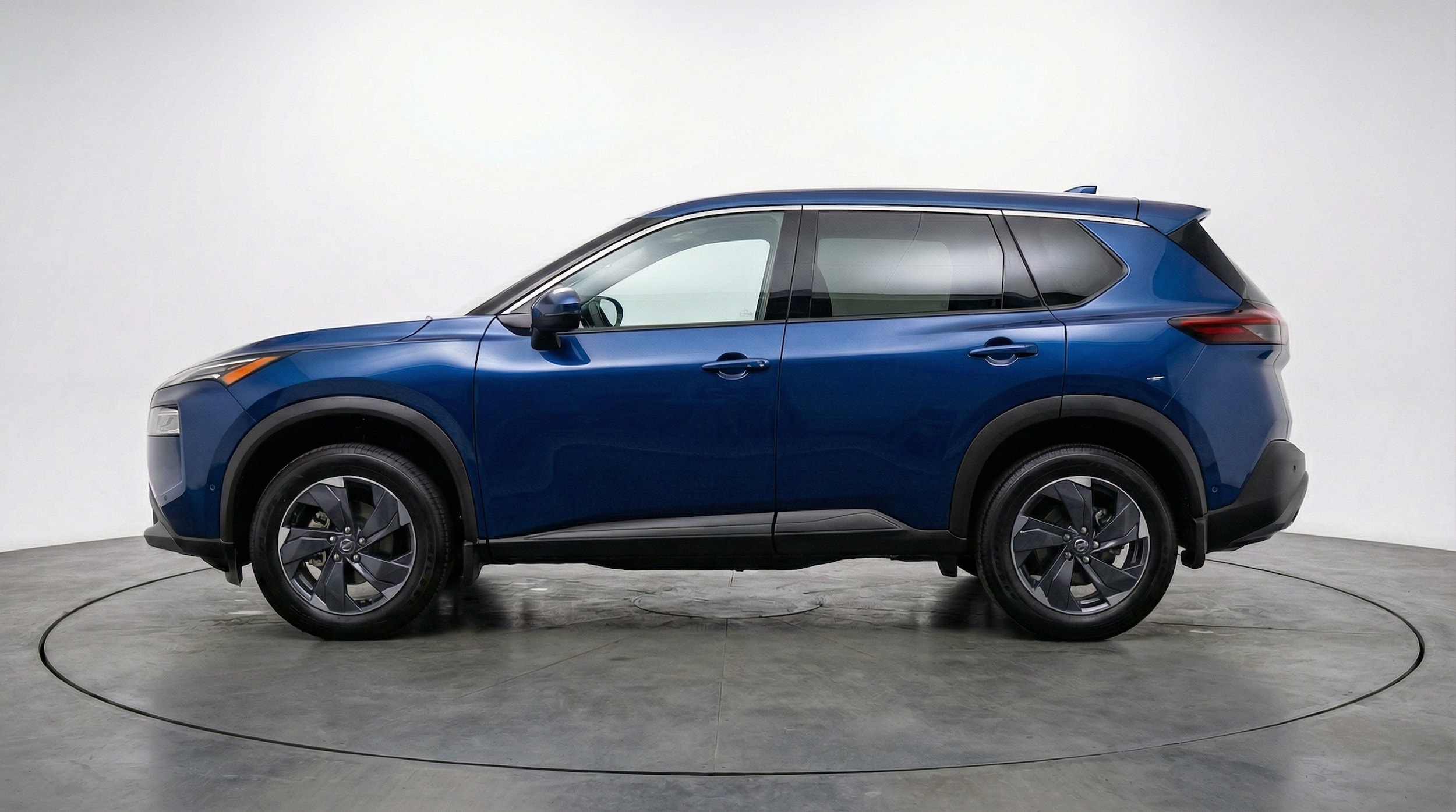 Thumbnail: 2025 Nissan Rogue - 4