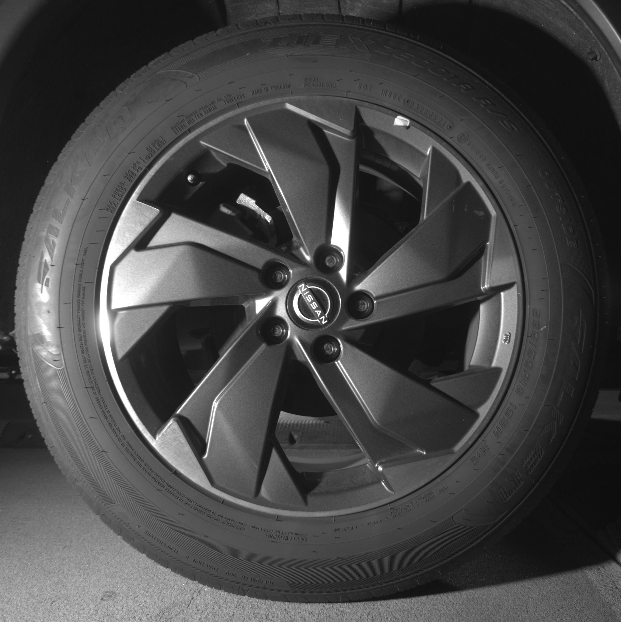 Thumbnail: 2025 Nissan Rogue - 12