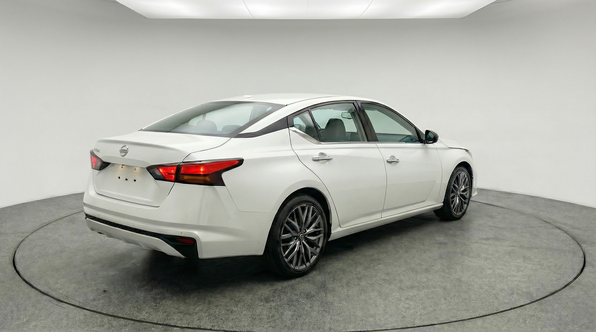 Thumbnail: 2025 Nissan Altima - 7