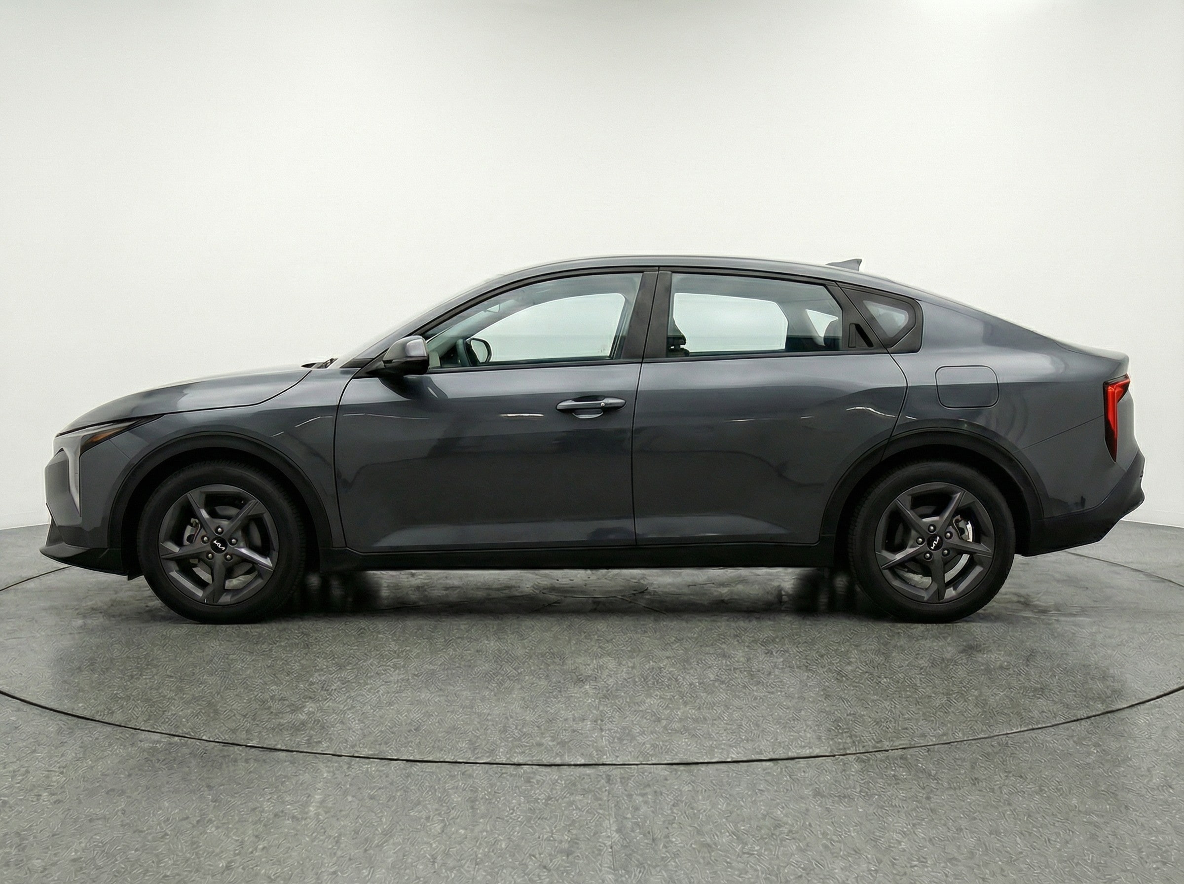Thumbnail: 2025 Kia K4 - 4