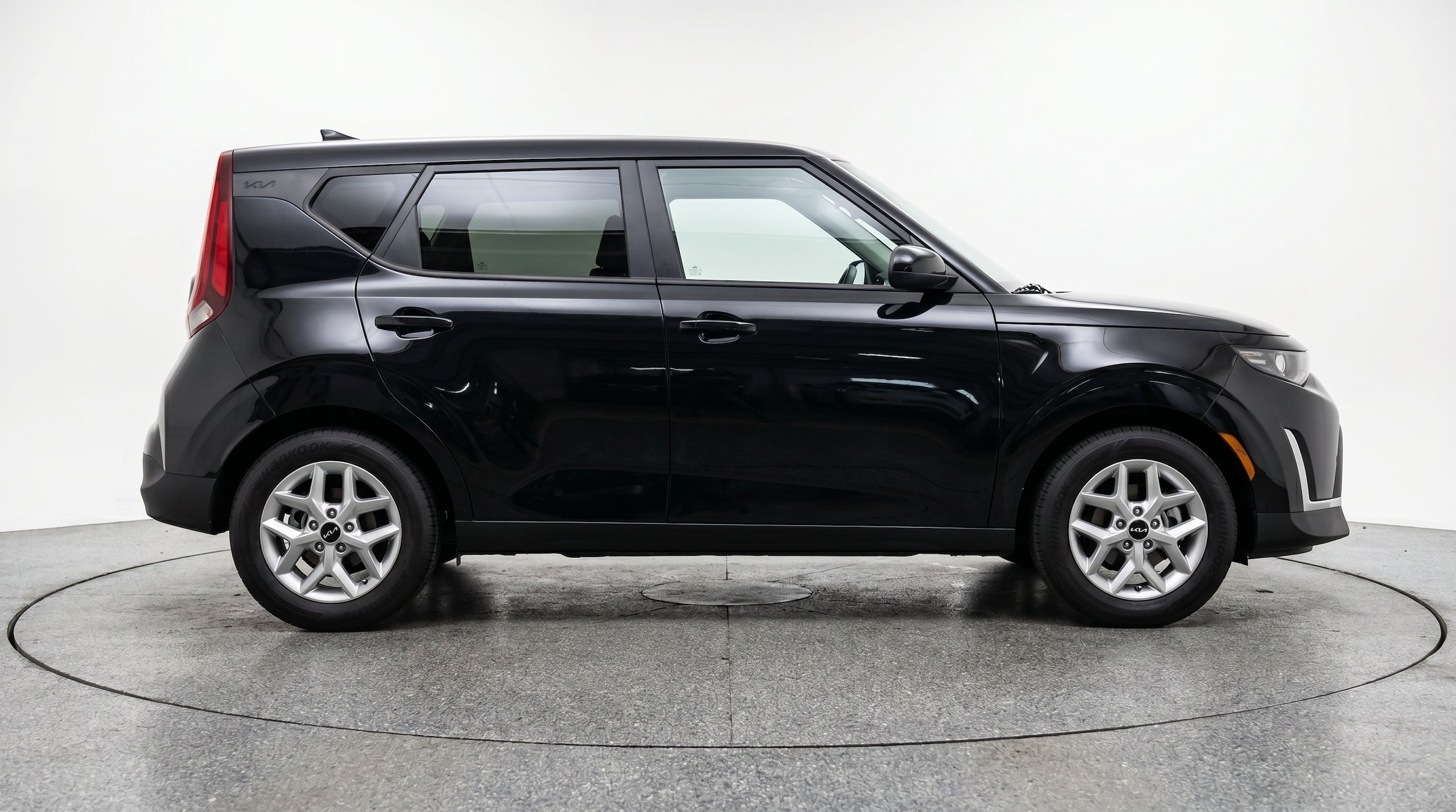 Thumbnail: 2025 Kia Soul - 11