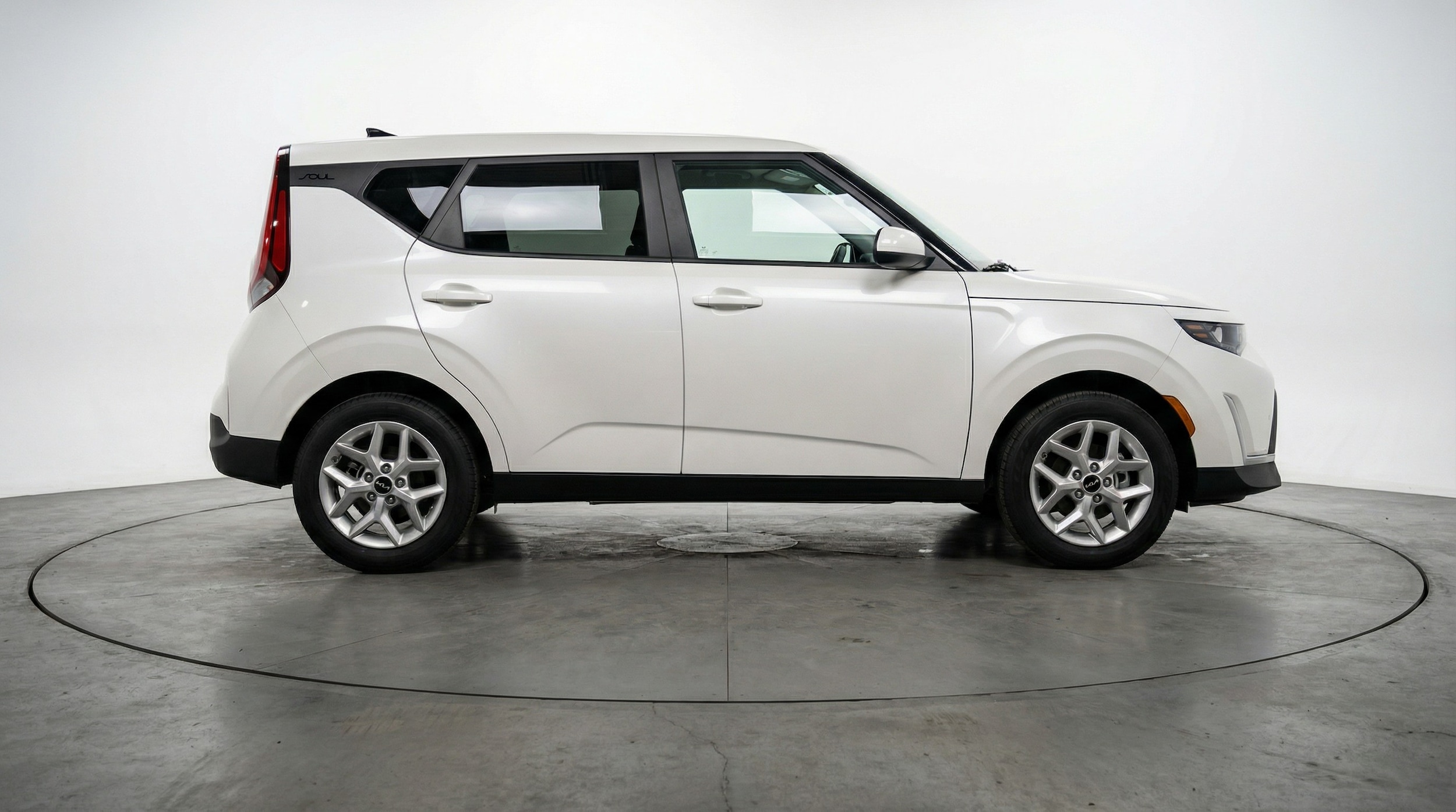 Thumbnail: 2025 Kia Soul - 8