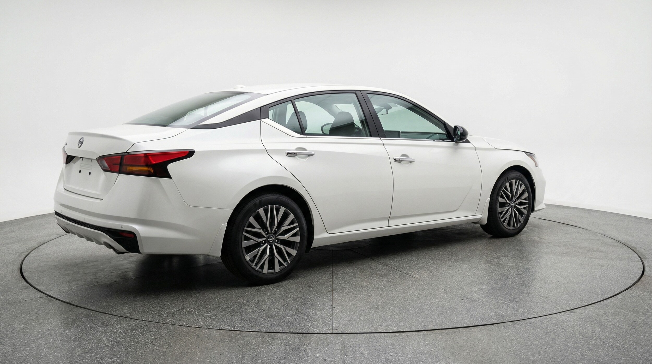 Thumbnail: 2025 Nissan Altima - 7