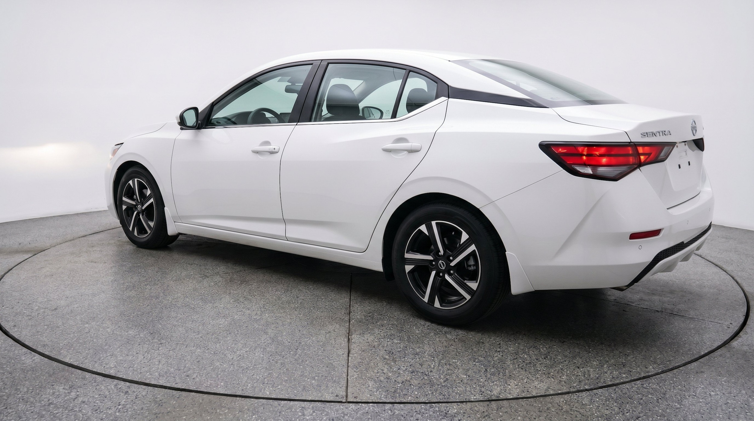 Thumbnail: 2025 Nissan Sentra - 6